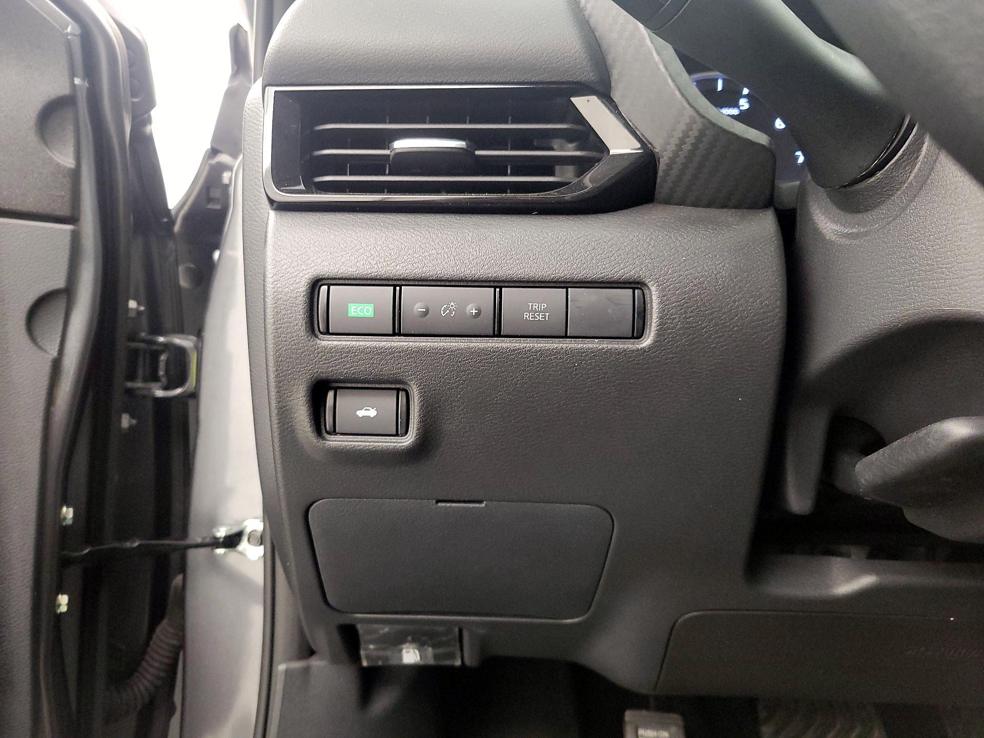 Thumbnail: 2025 Nissan Sentra - 13