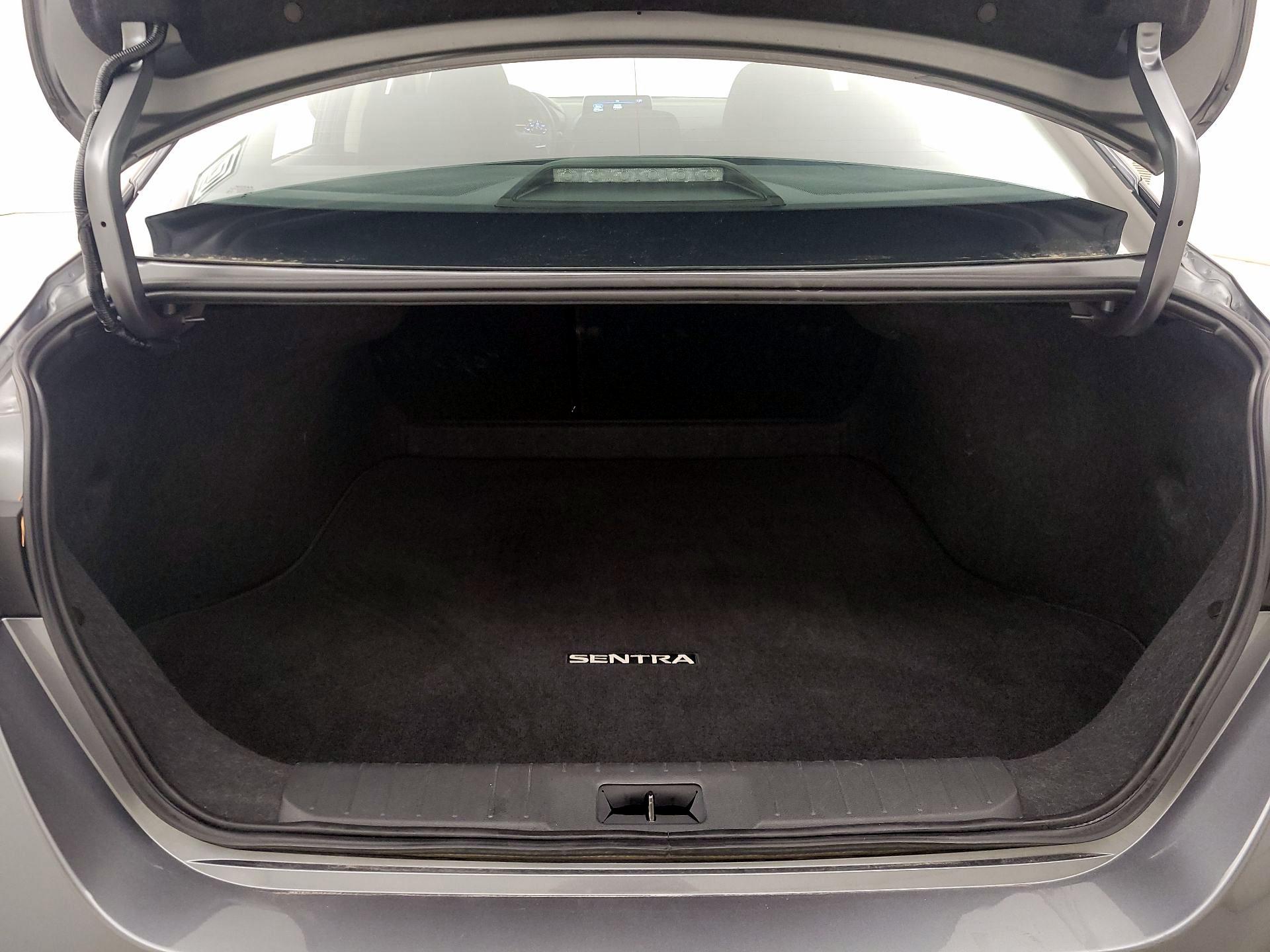 Thumbnail: 2025 Nissan Sentra - 20