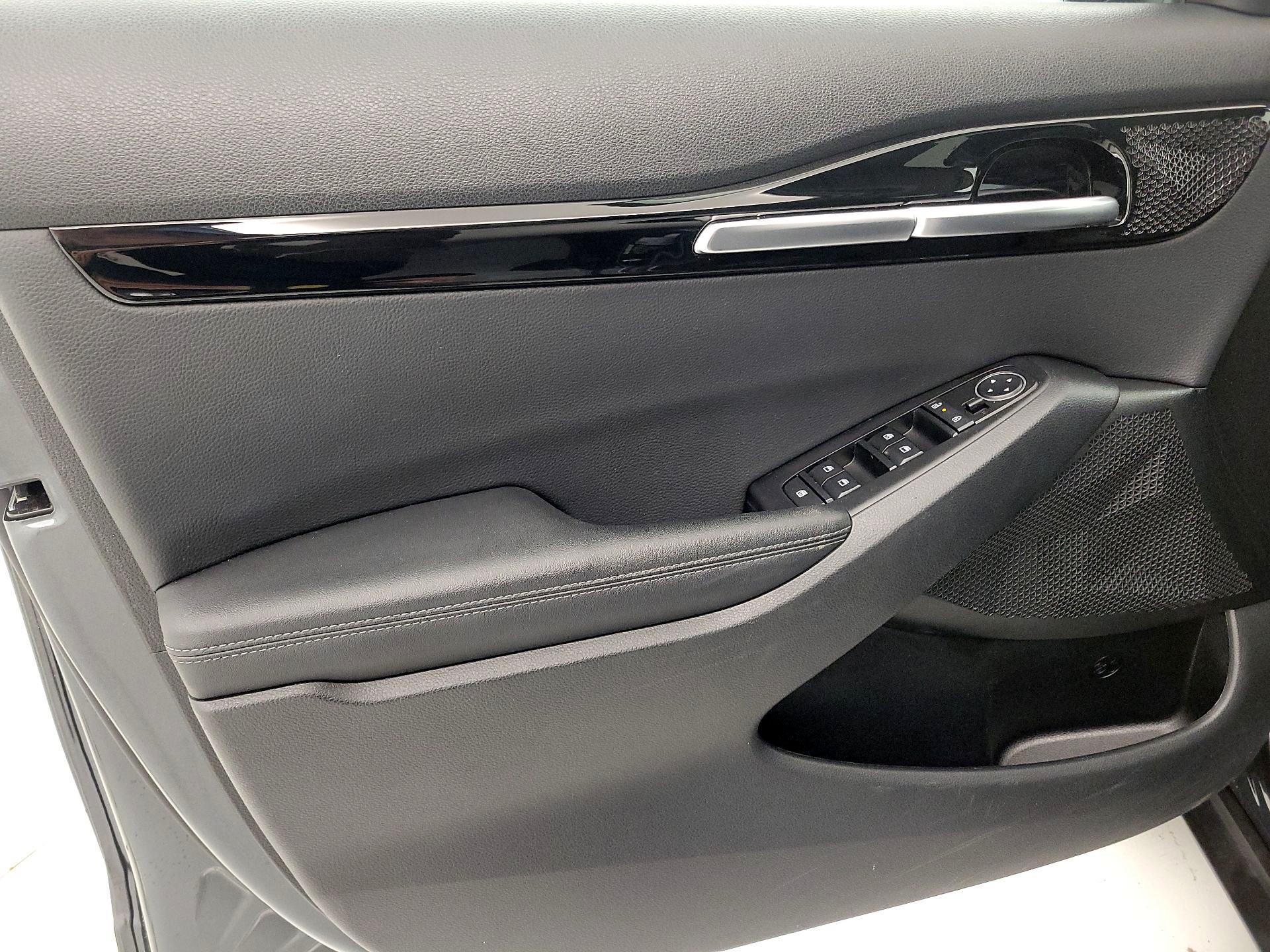 Thumbnail: 2025 Kia Seltos - 12