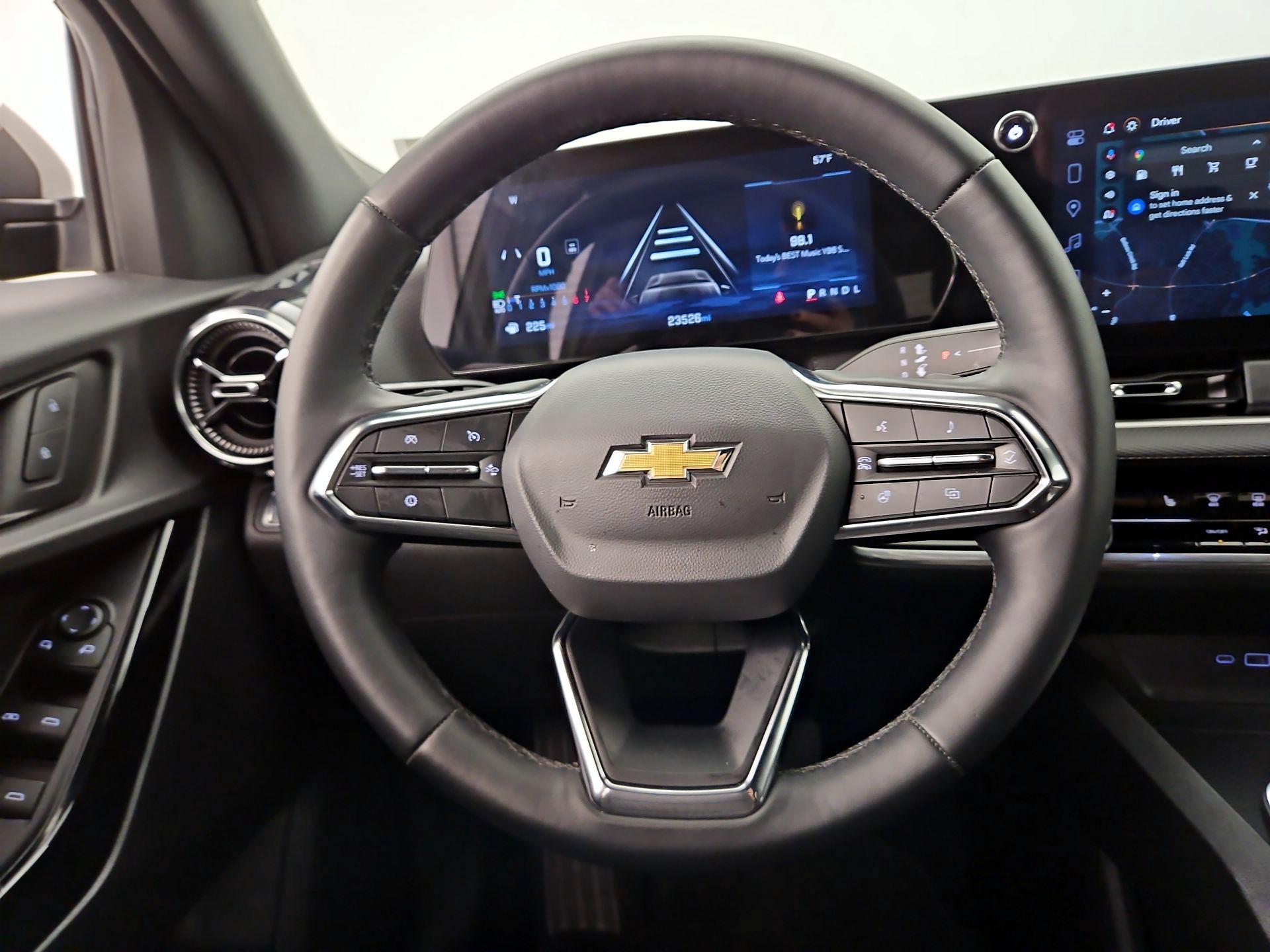 Thumbnail: 2025 Chevrolet Equinox - 10