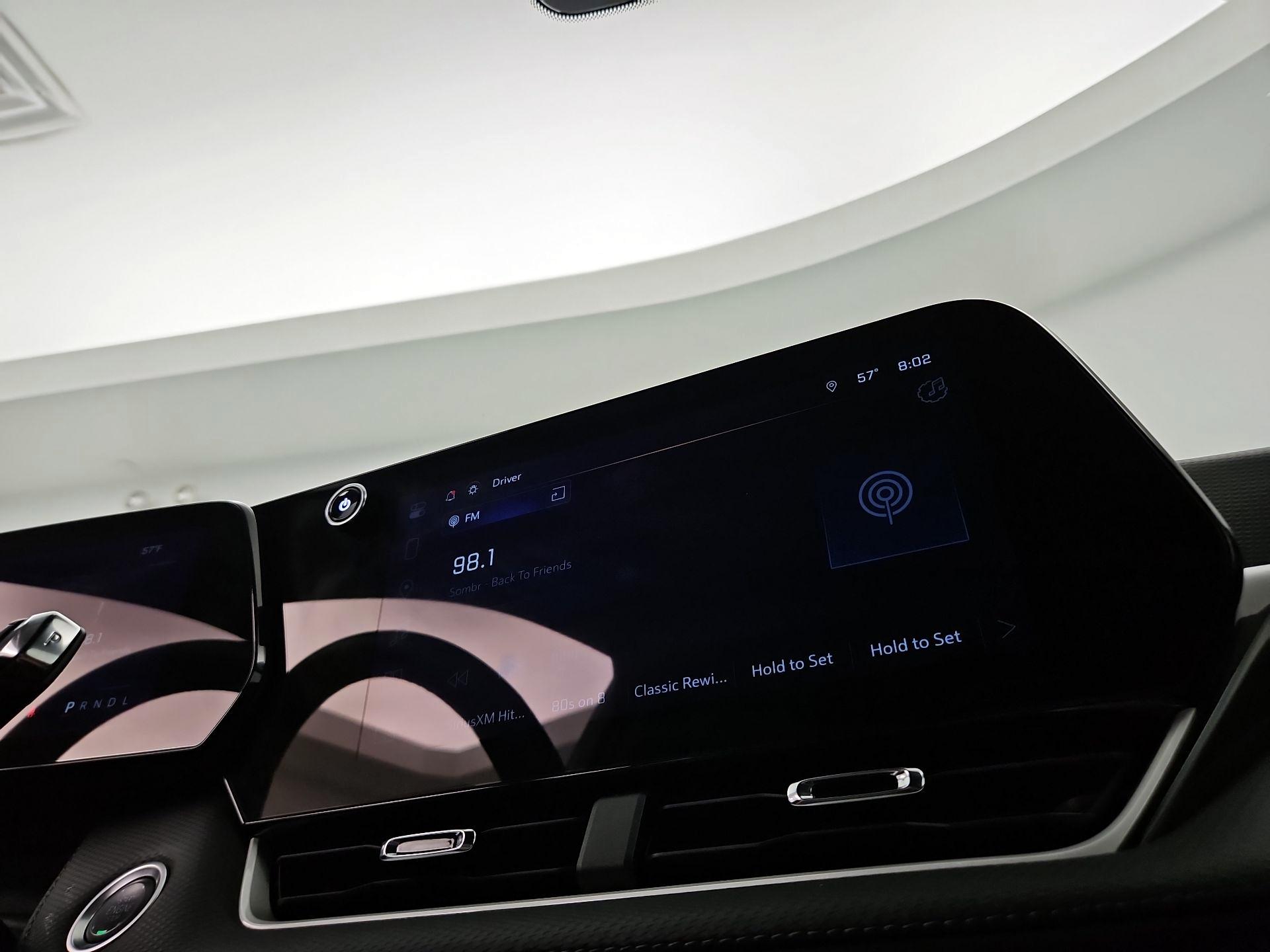 Thumbnail: 2025 Chevrolet Equinox - 16