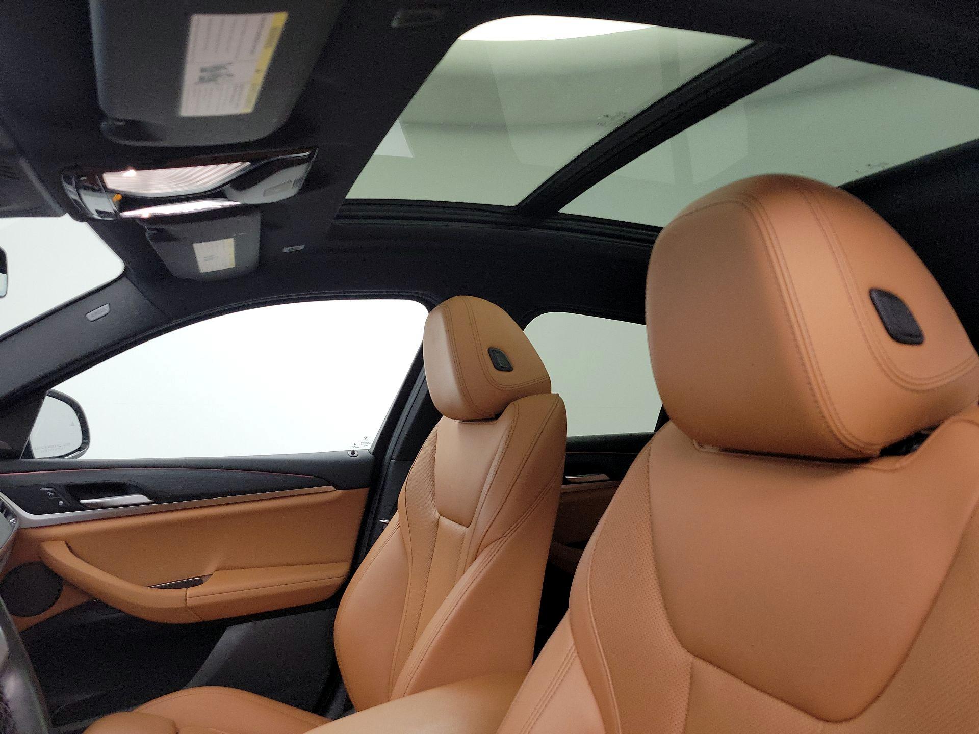 Thumbnail: 2023 BMW X4 - 20
