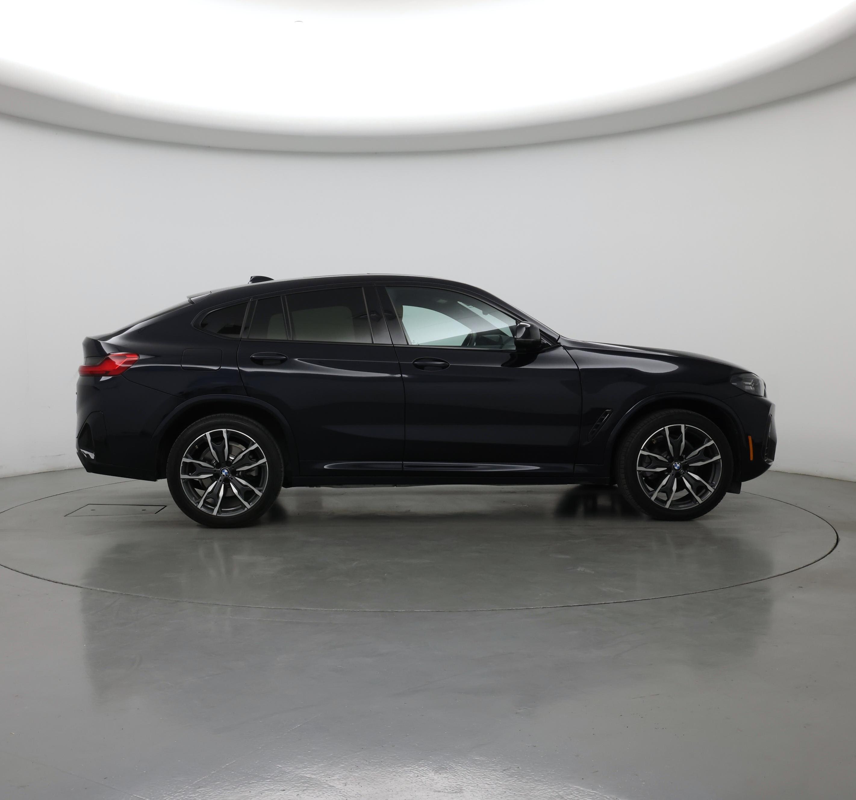 Thumbnail: 2023 BMW X4 - 7