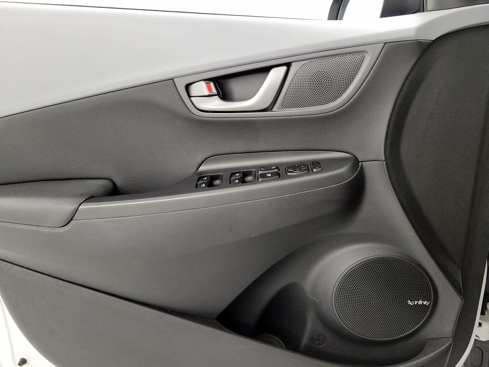 Thumbnail: 2019 Hyundai Kona - 12