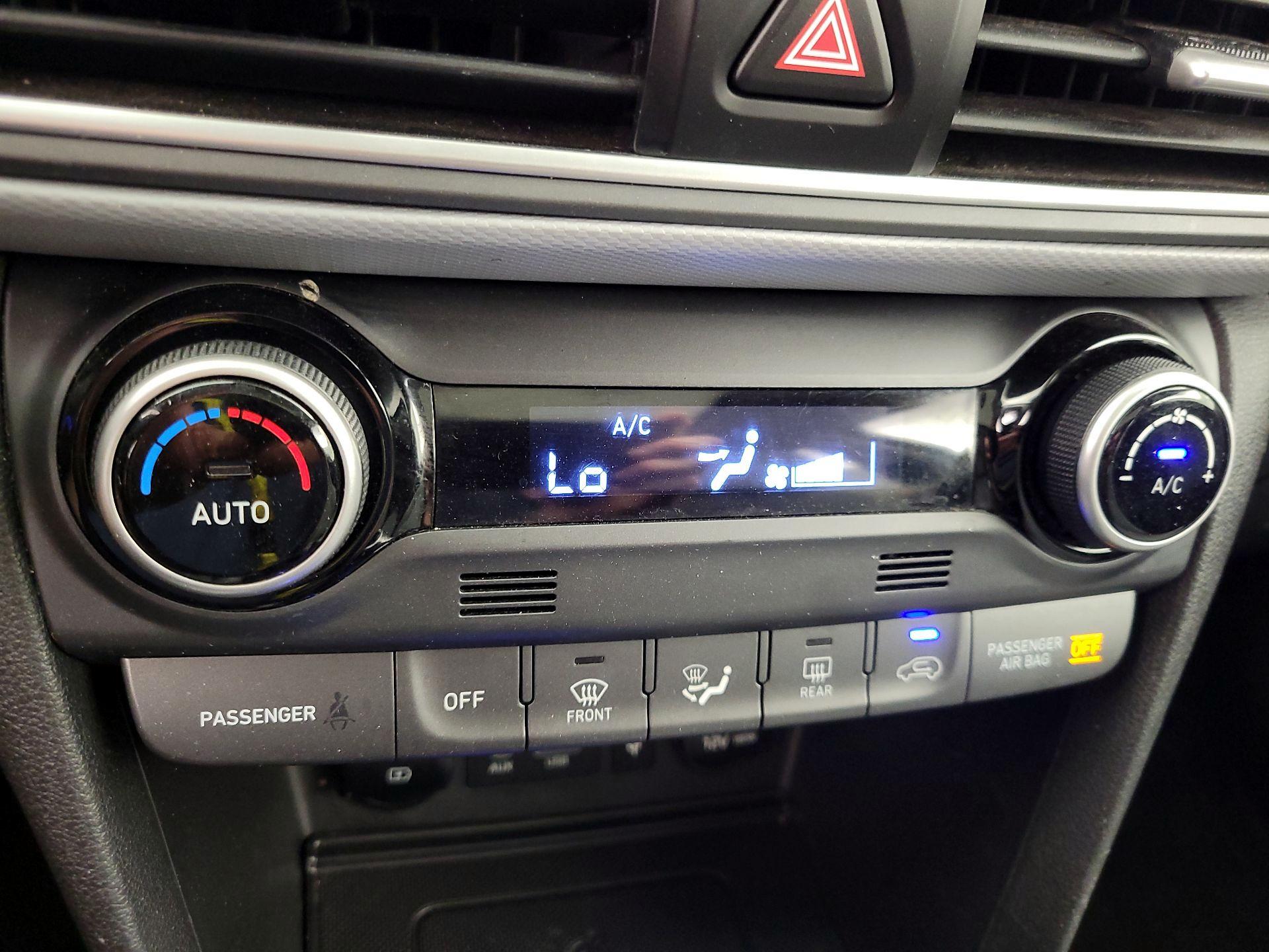 Thumbnail: 2019 Hyundai Kona - 17