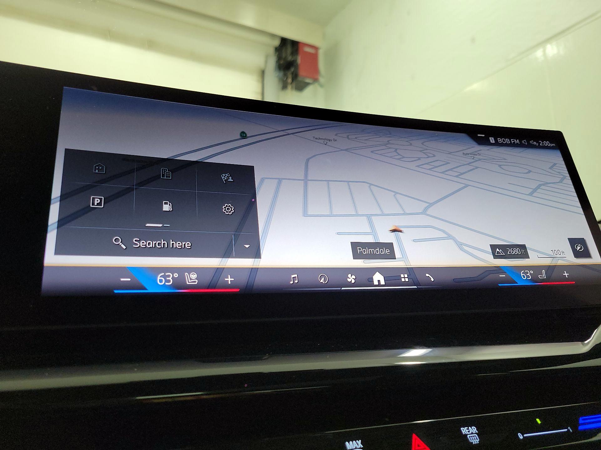 Thumbnail: 2025 BMW 5 Series - 13