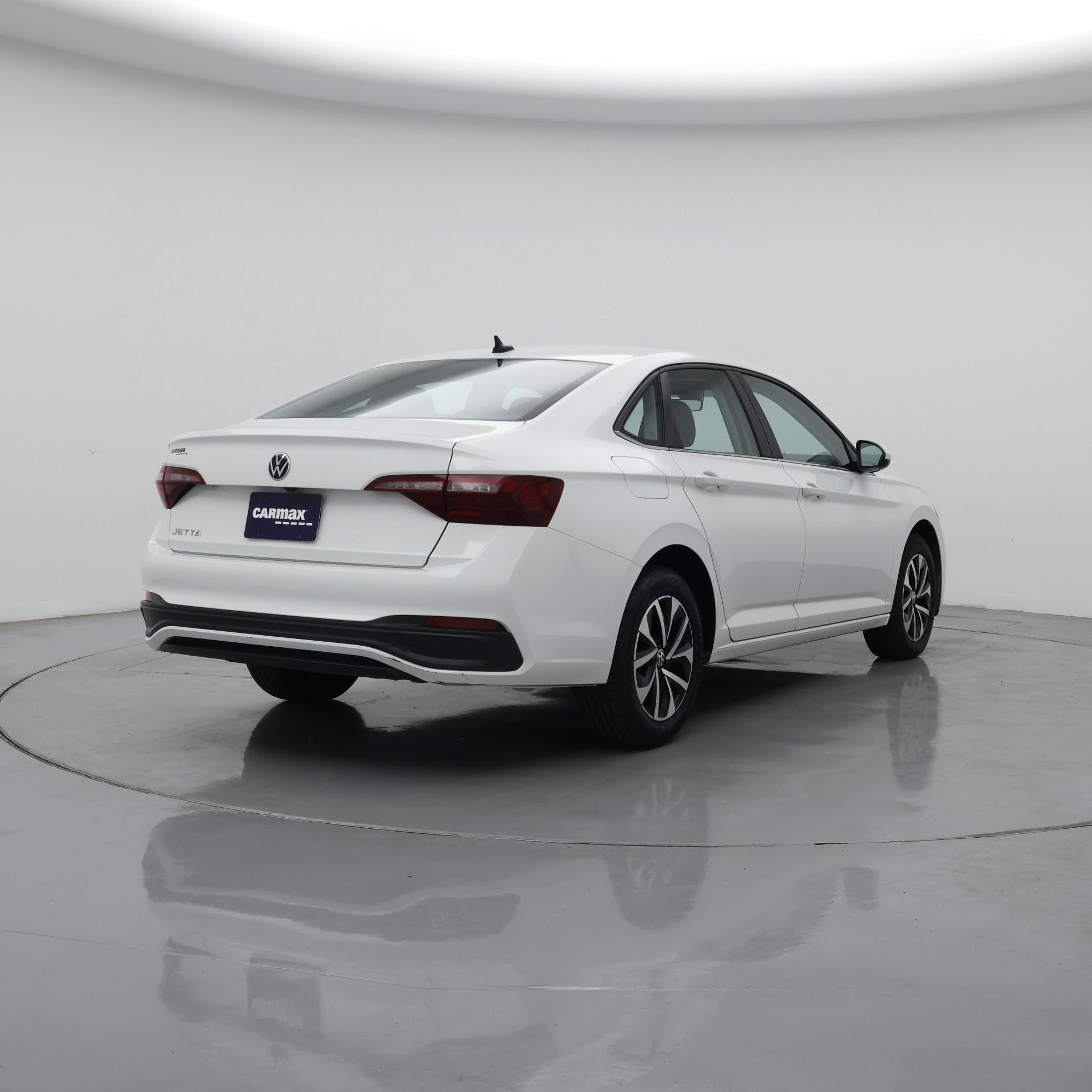 Thumbnail: 2024 Volkswagen Jetta - 8