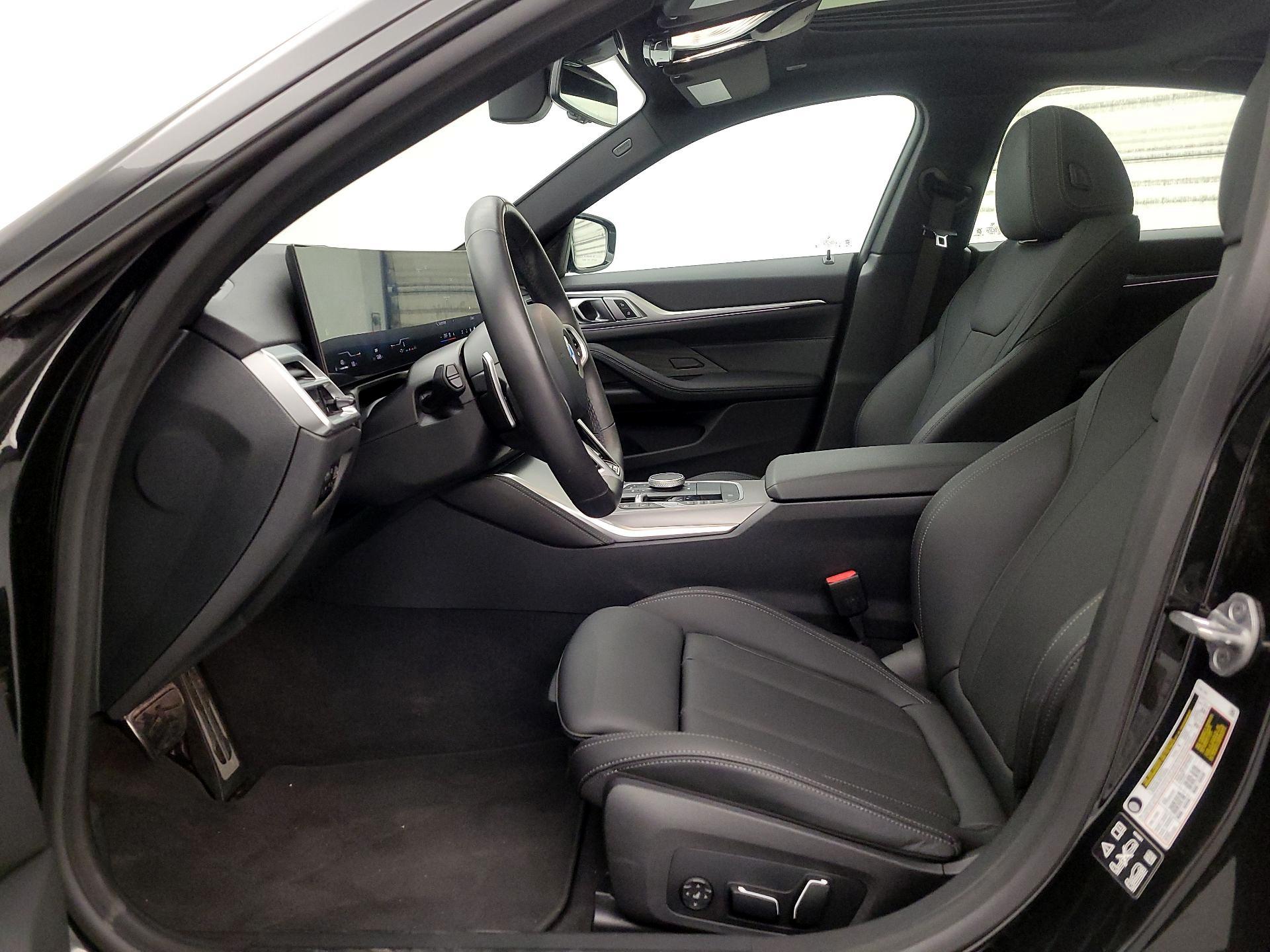 Thumbnail: 2025 BMW 4 Series - 11