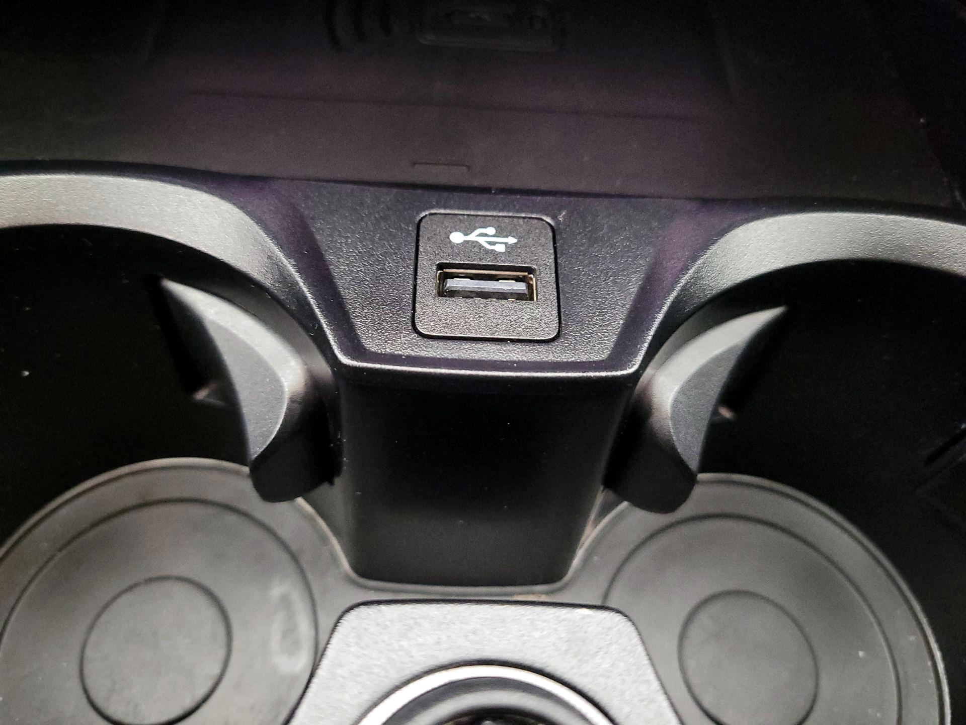 Thumbnail: 2025 BMW 4 Series - 19