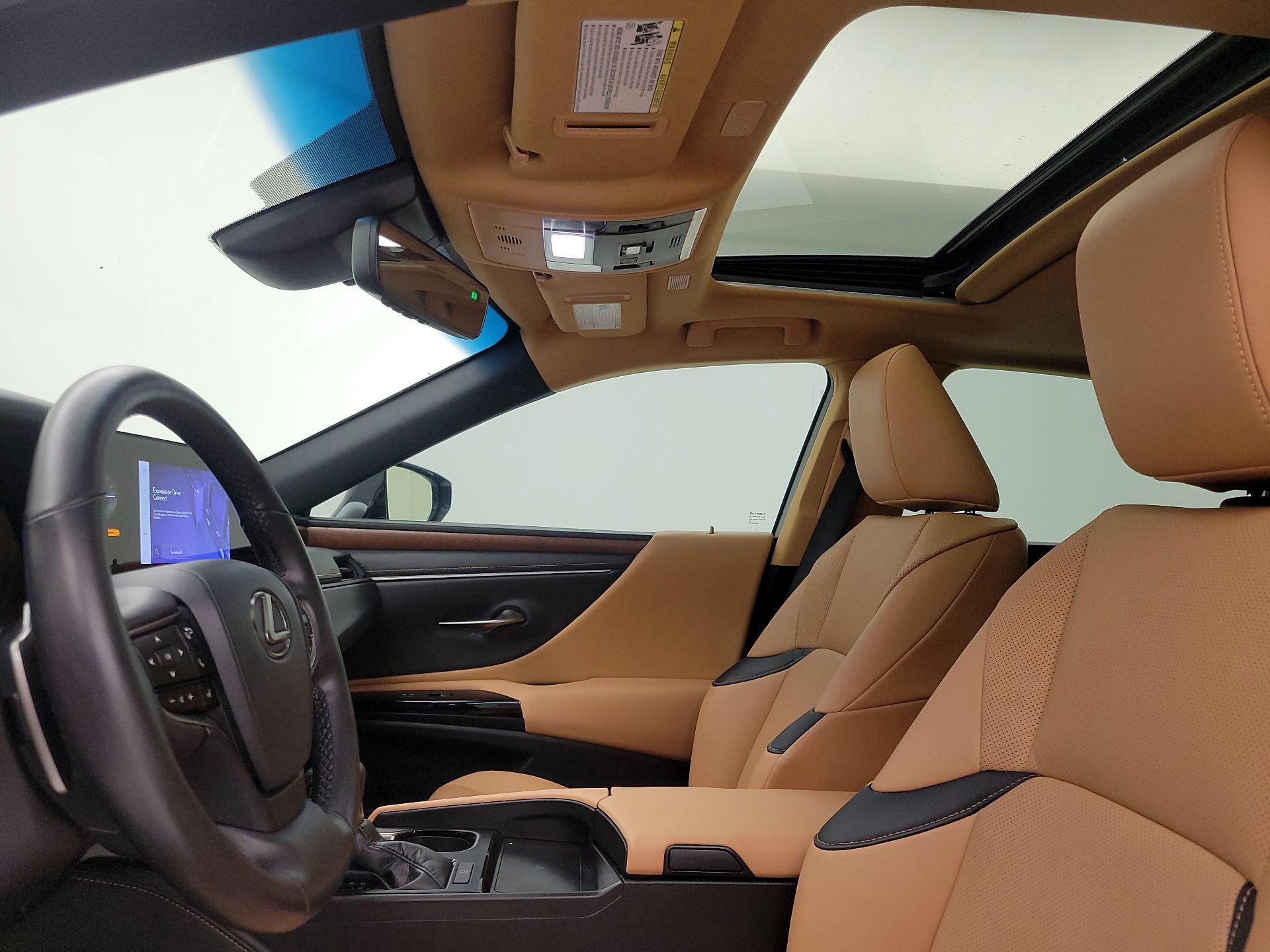 Thumbnail: 2024 Lexus ES - 18