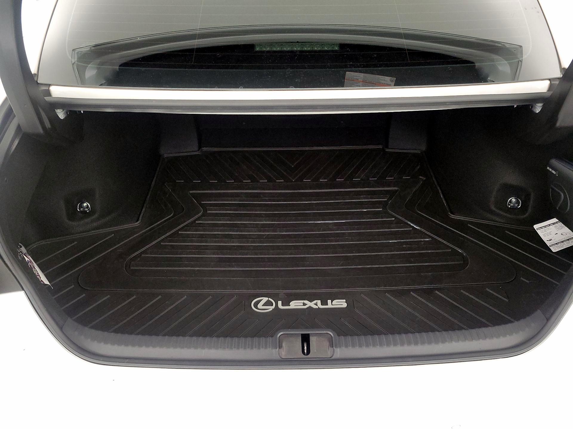 Thumbnail: 2024 Lexus ES - 20