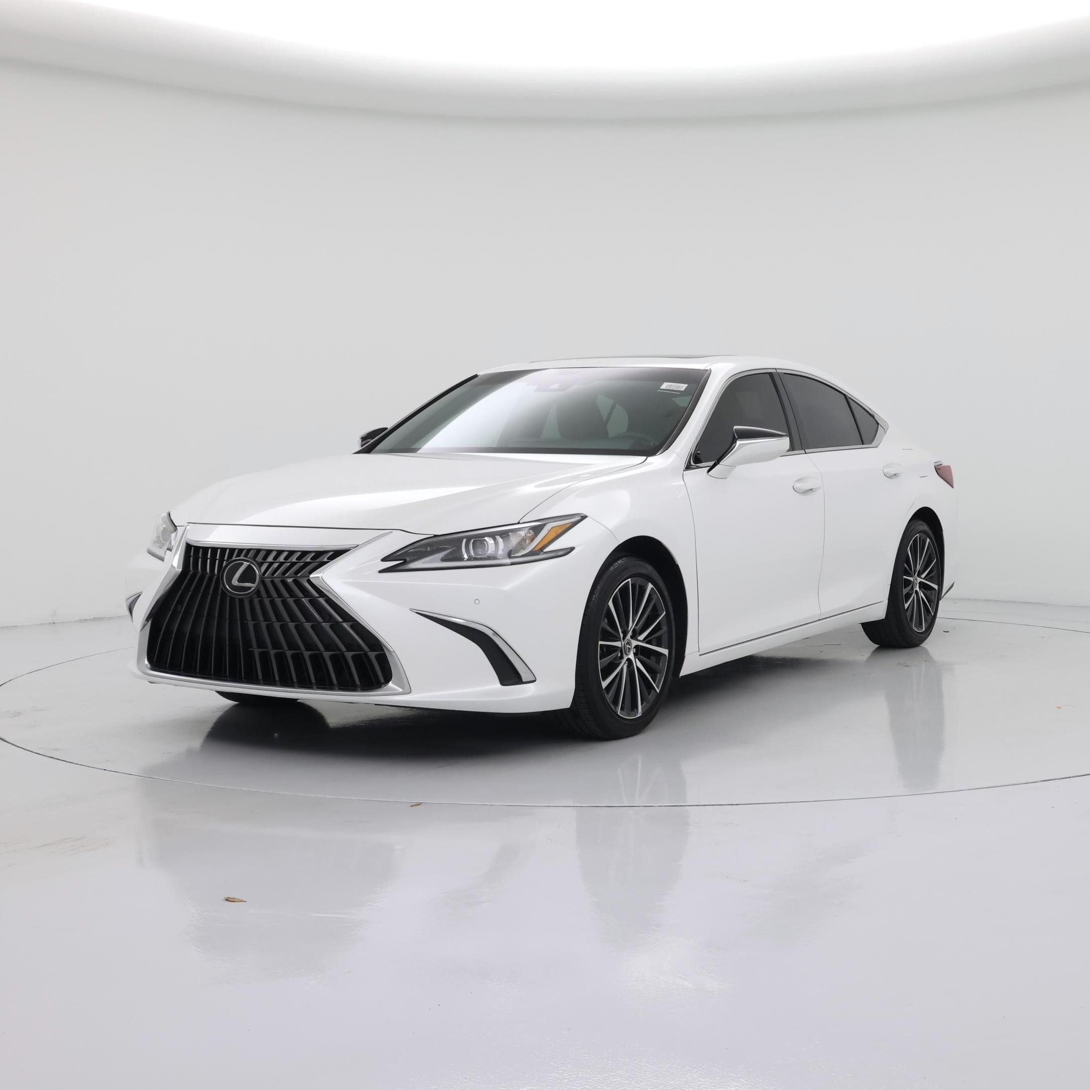 Thumbnail: 2024 Lexus ES - 4