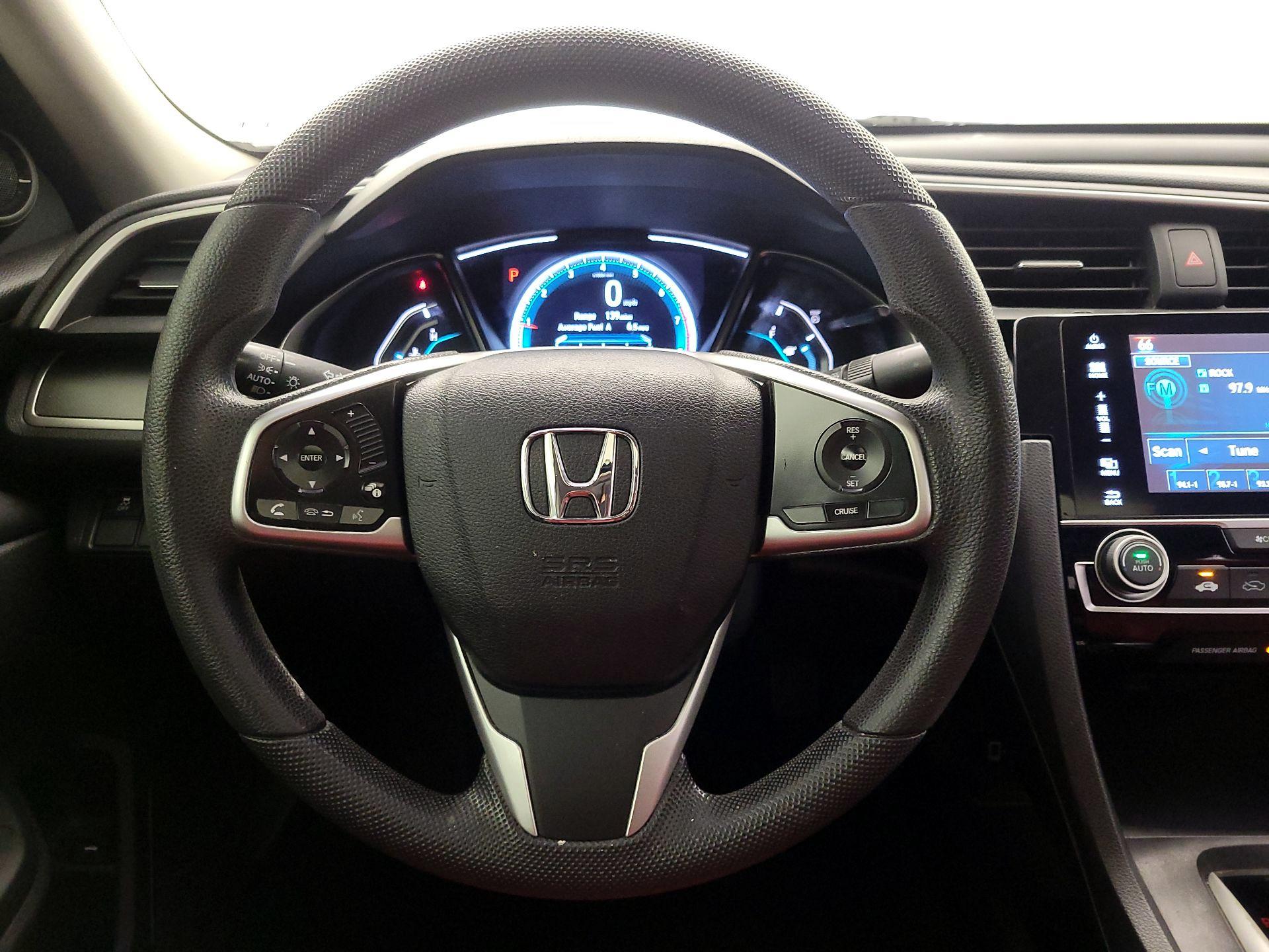 Thumbnail: 2017 Honda Civic - 10