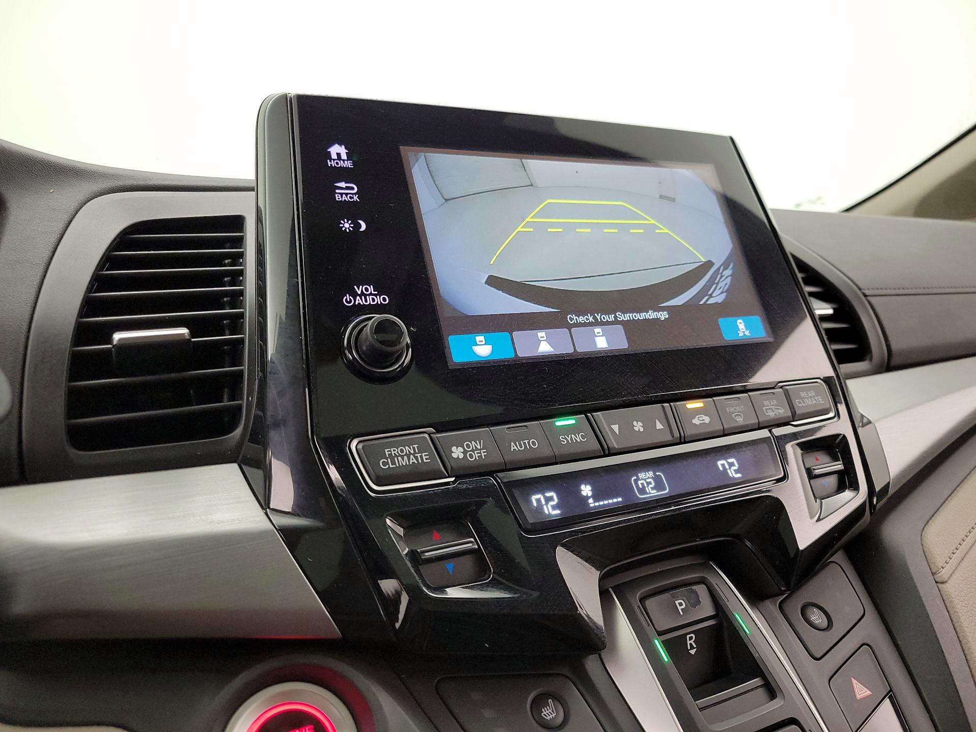 Thumbnail: 2020 Honda Odyssey - 14