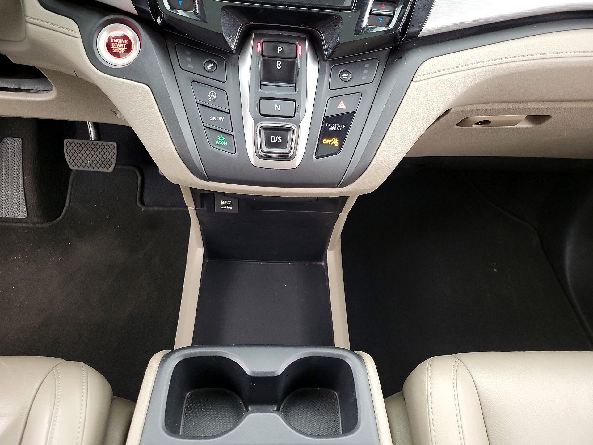 Thumbnail: 2020 Honda Odyssey - 17