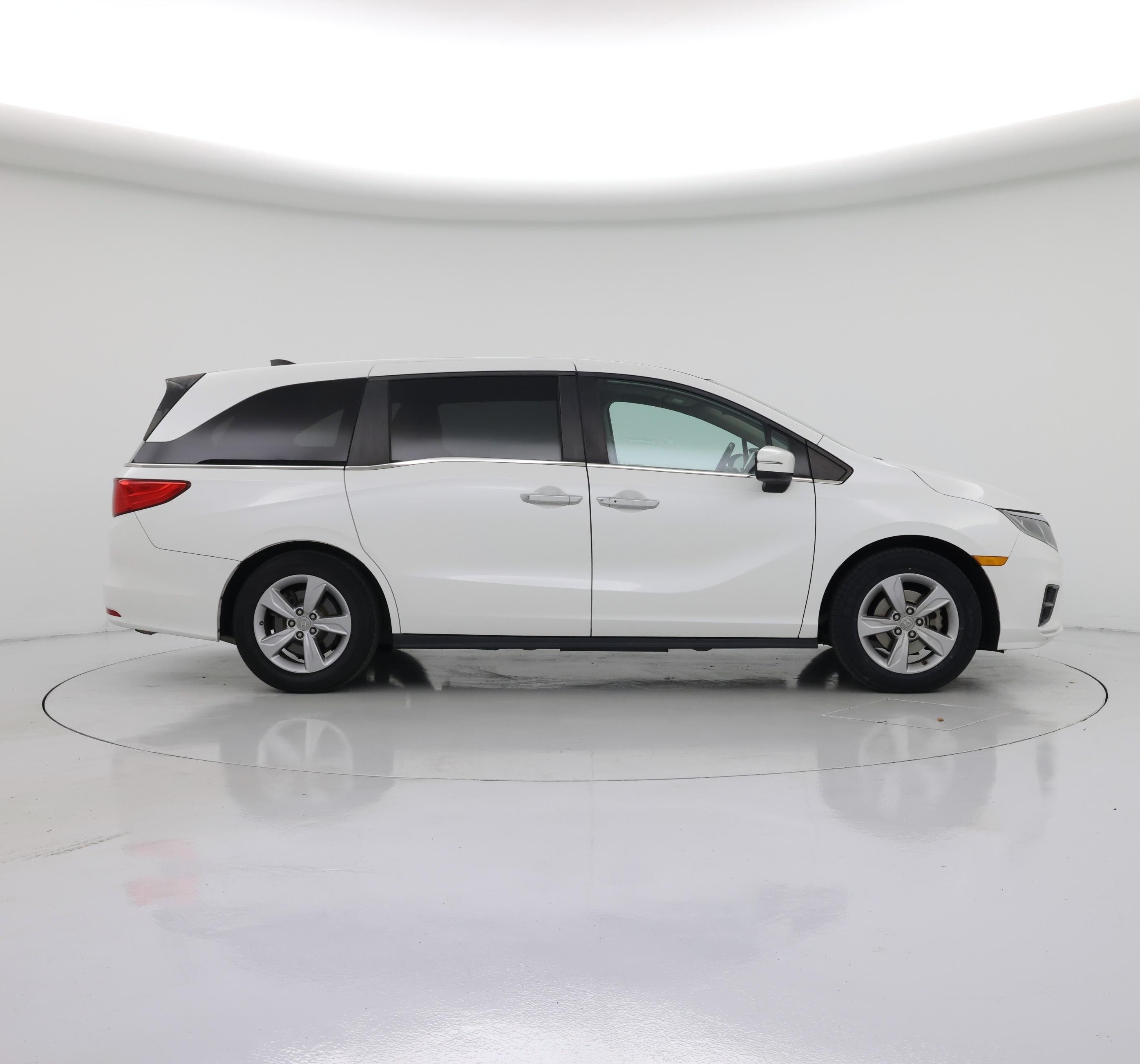 Thumbnail: 2020 Honda Odyssey - 7
