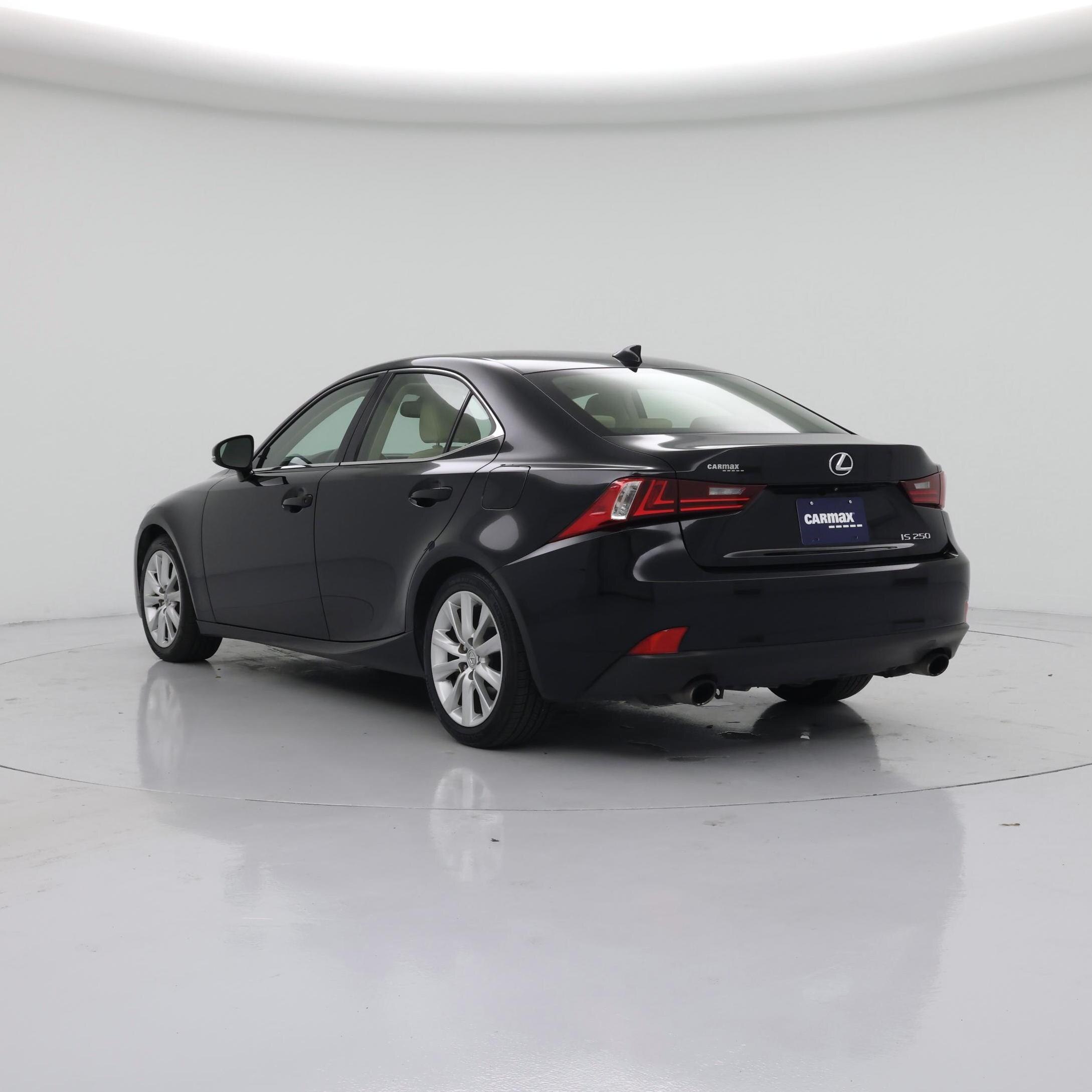 Thumbnail: 2015 Lexus IS - 2