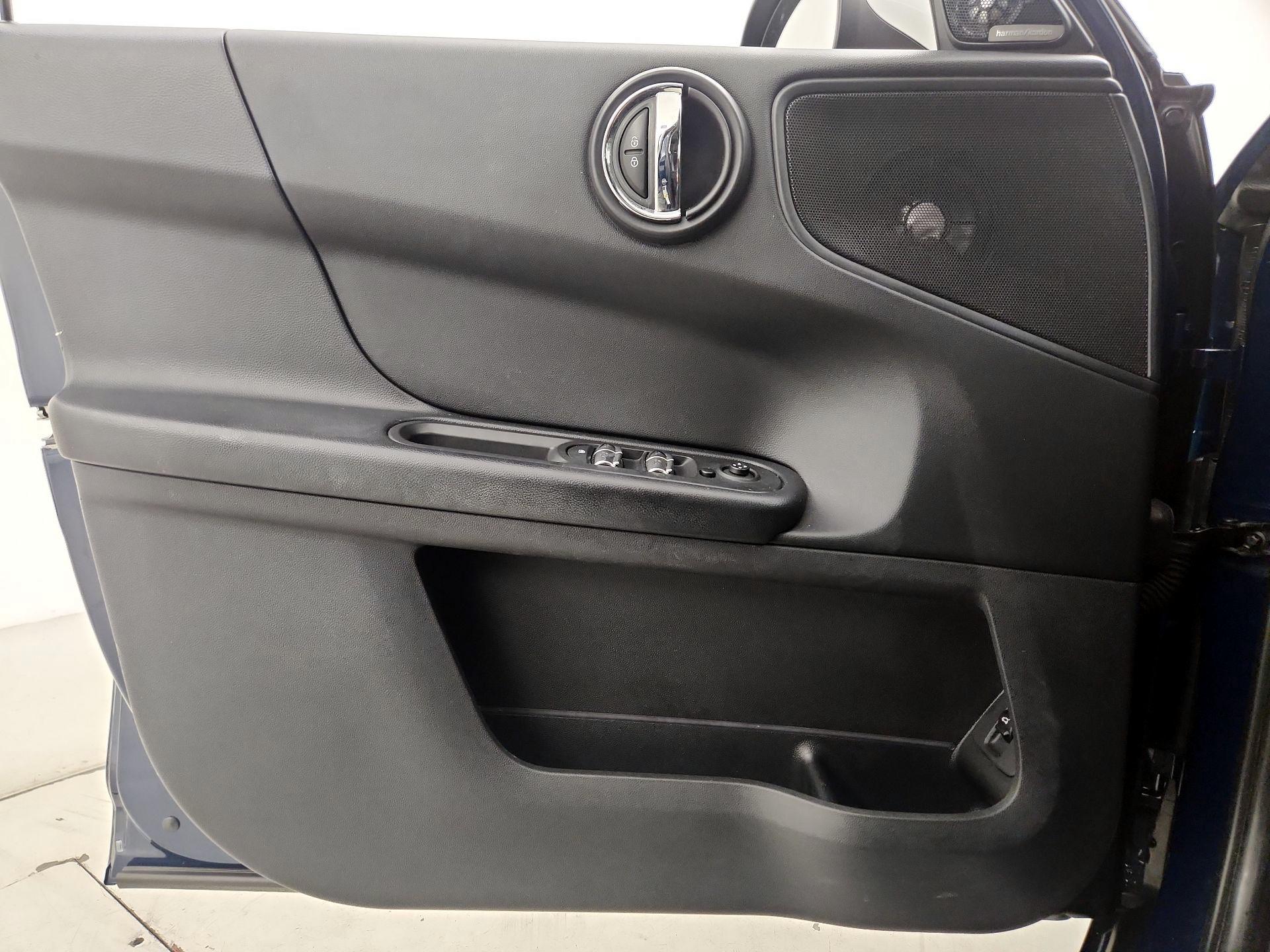 Thumbnail: 2018 MINI Cooper Countryman - 12