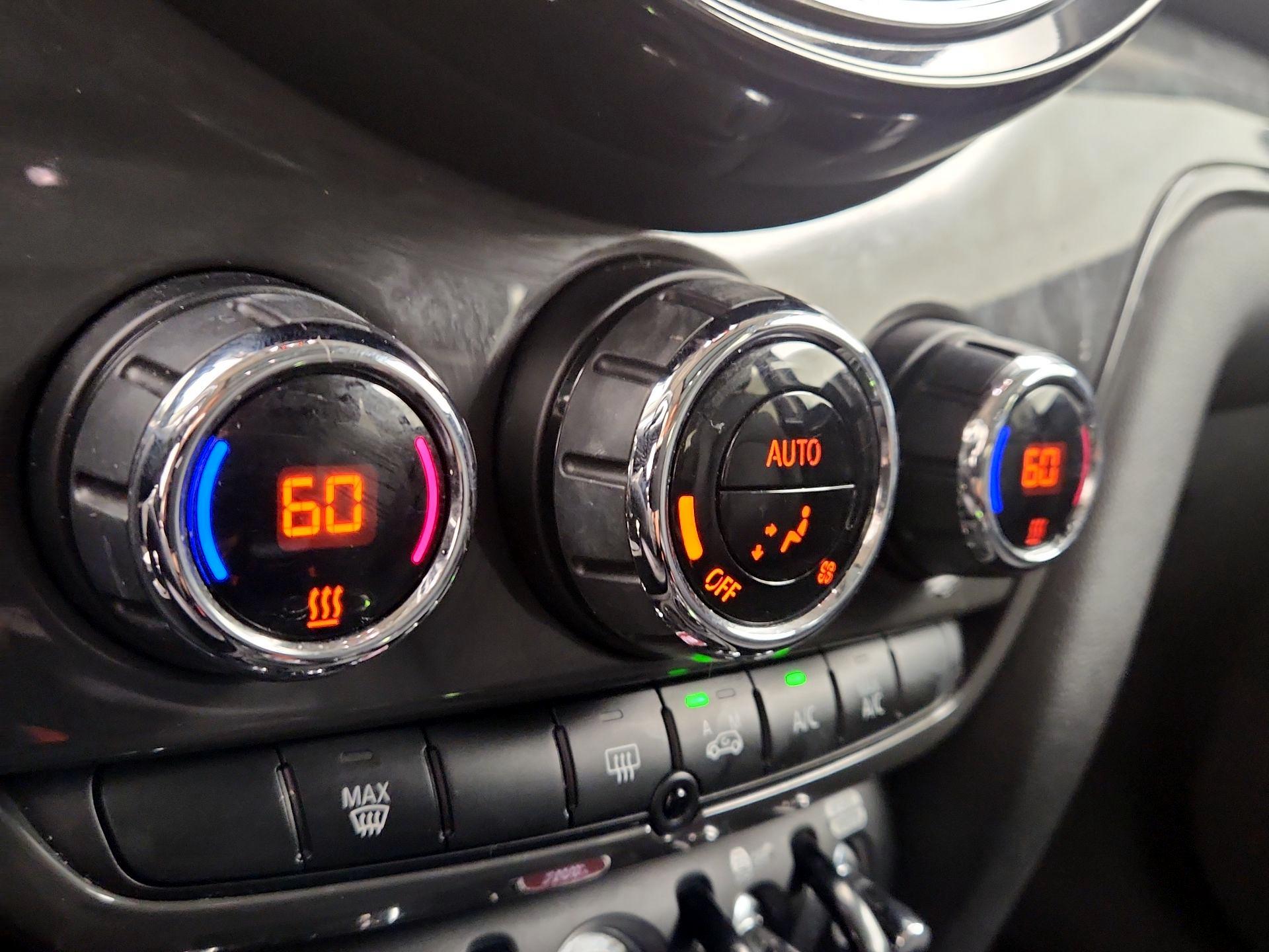 Thumbnail: 2018 MINI Cooper Countryman - 17