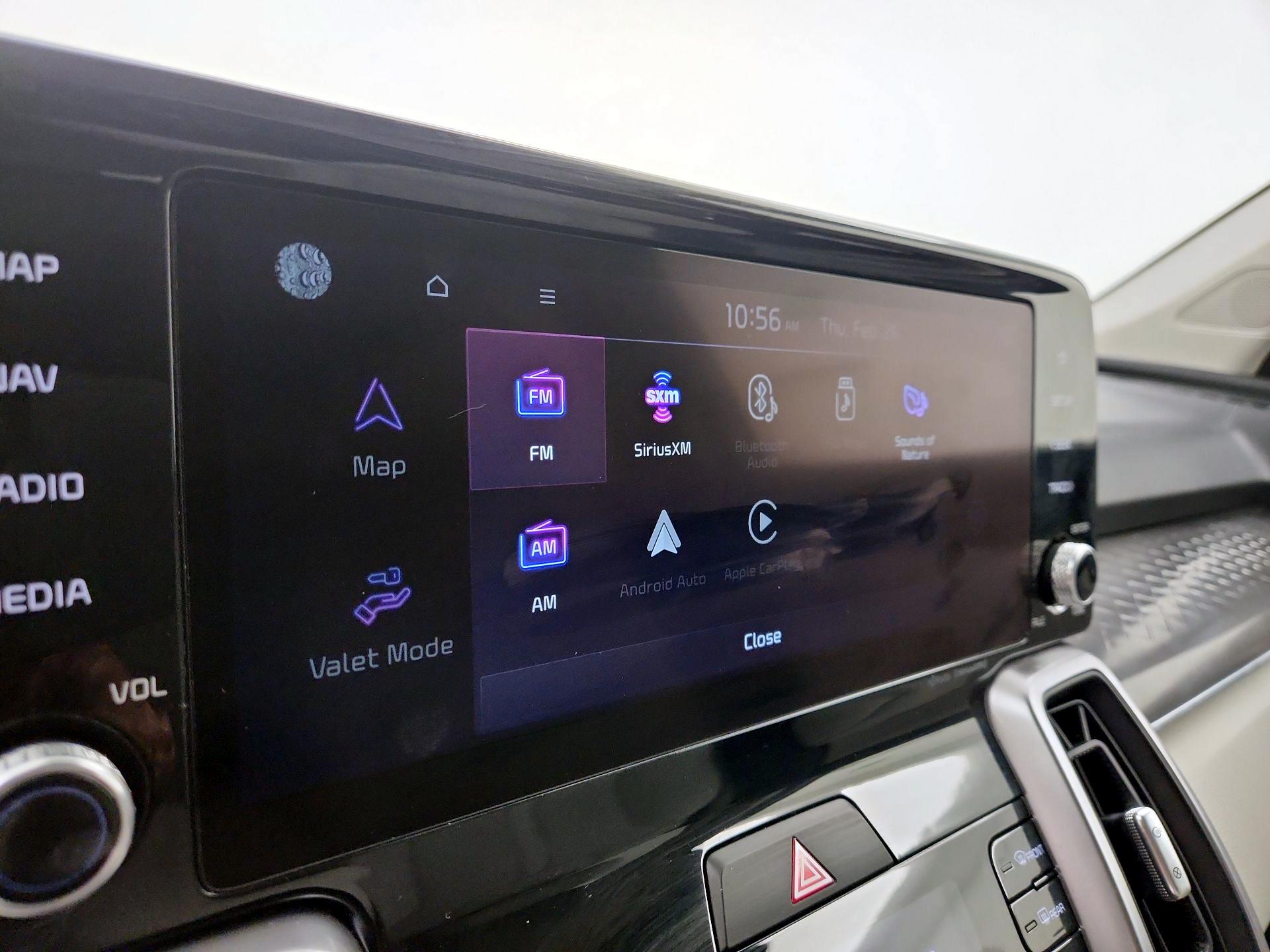 Thumbnail: 2023 Kia Sorento - 16