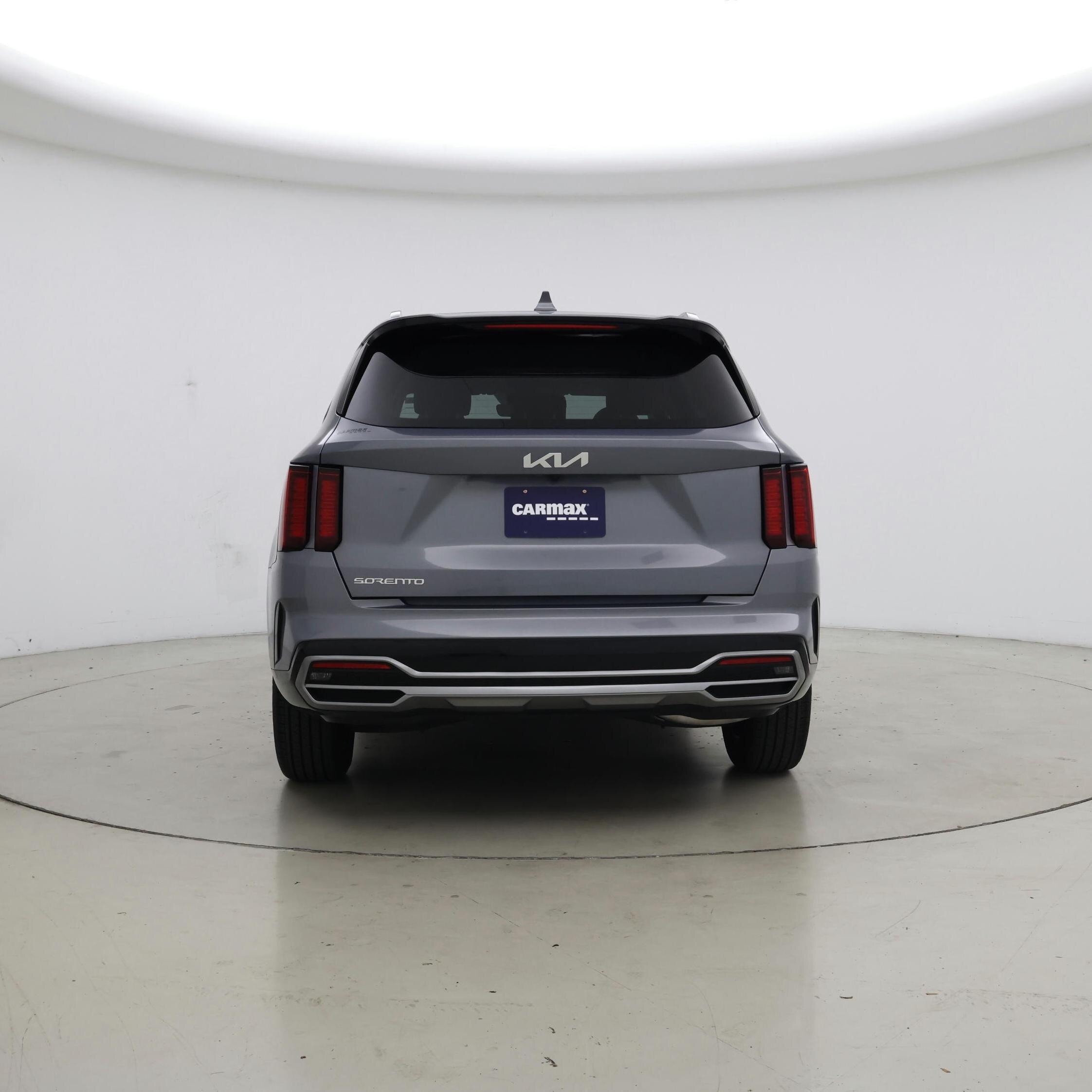 Thumbnail: 2023 Kia Sorento - 6