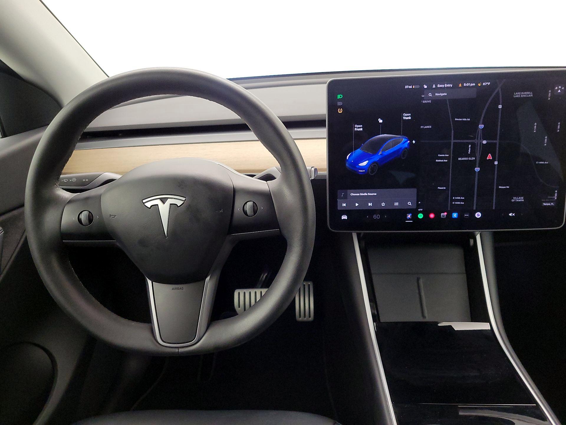 Thumbnail: 2021 Tesla Model Y - 10