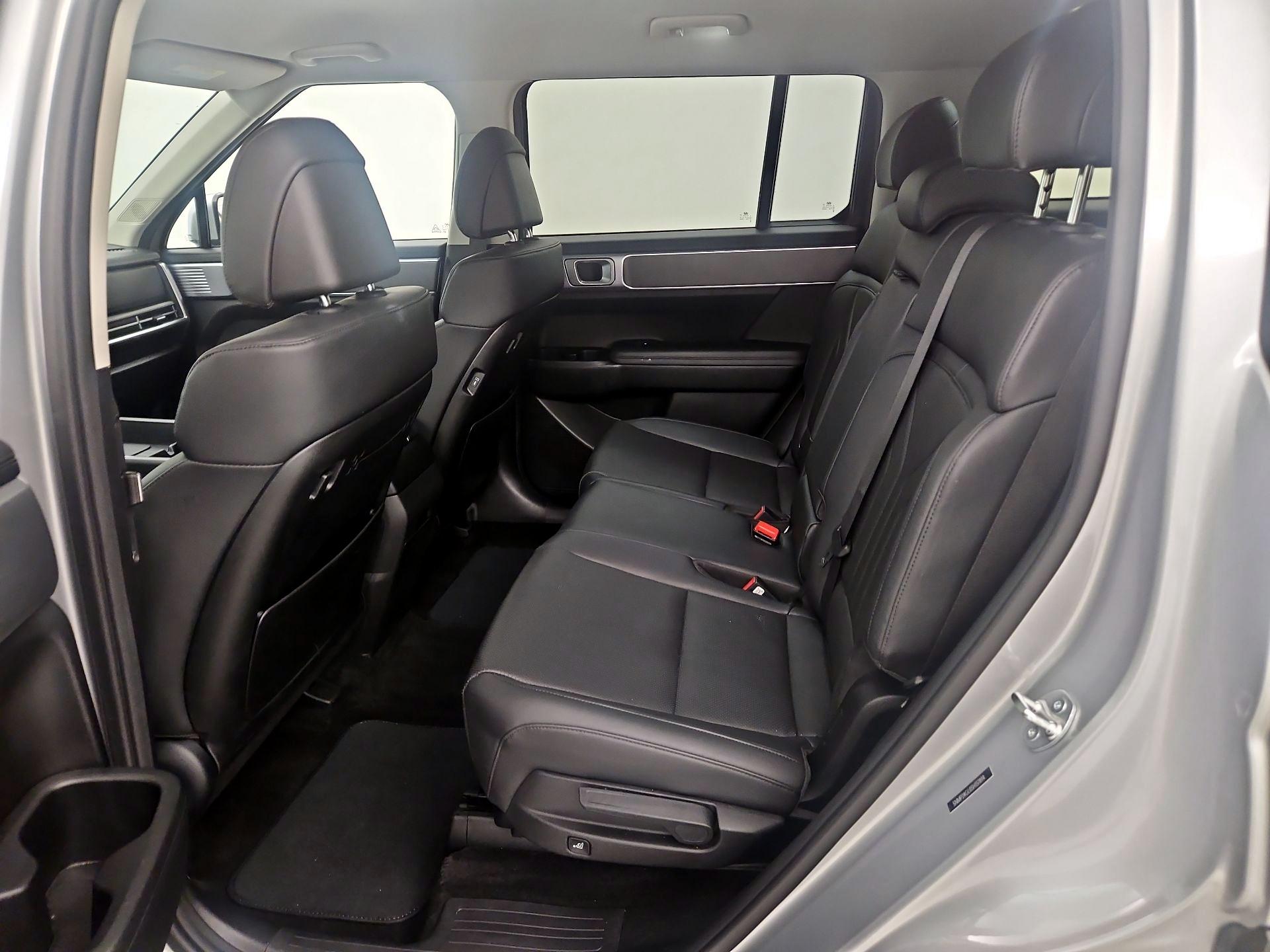 Thumbnail: 2025 Hyundai Santa Fe - 19