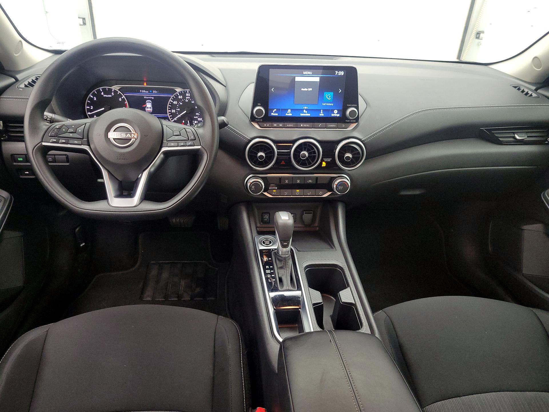 Thumbnail: 2025 Nissan Sentra - 9