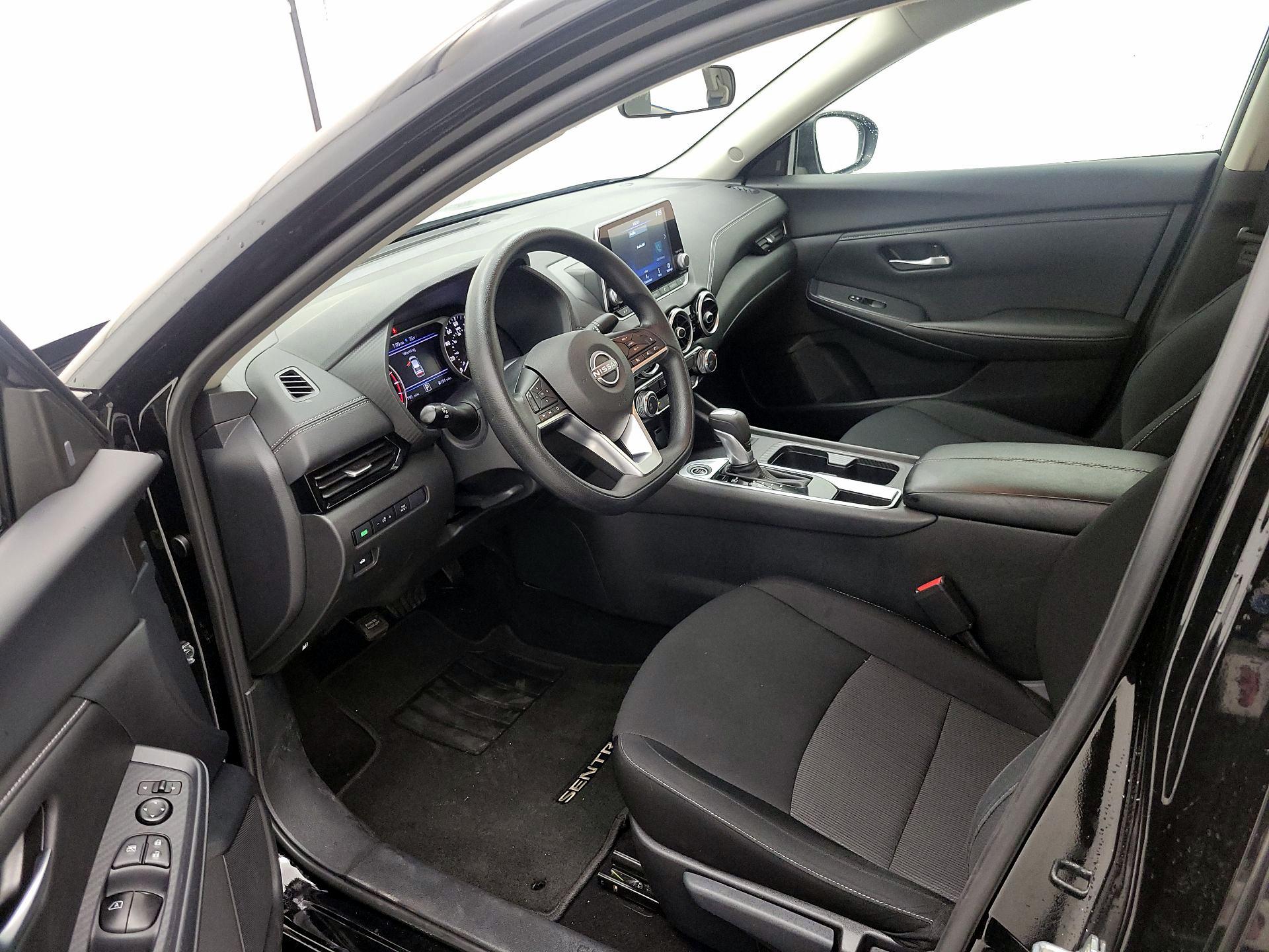 Thumbnail: 2025 Nissan Sentra - 11