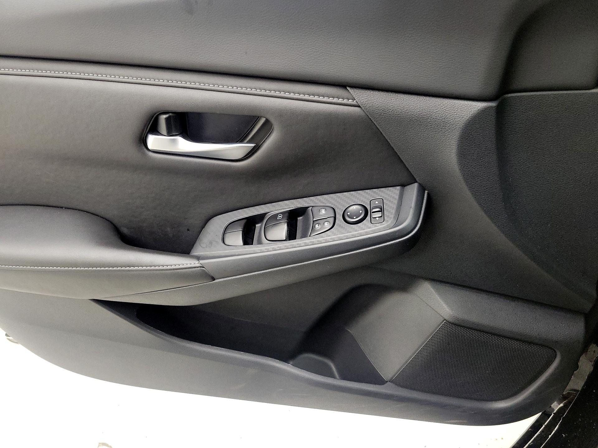 Thumbnail: 2025 Nissan Sentra - 12