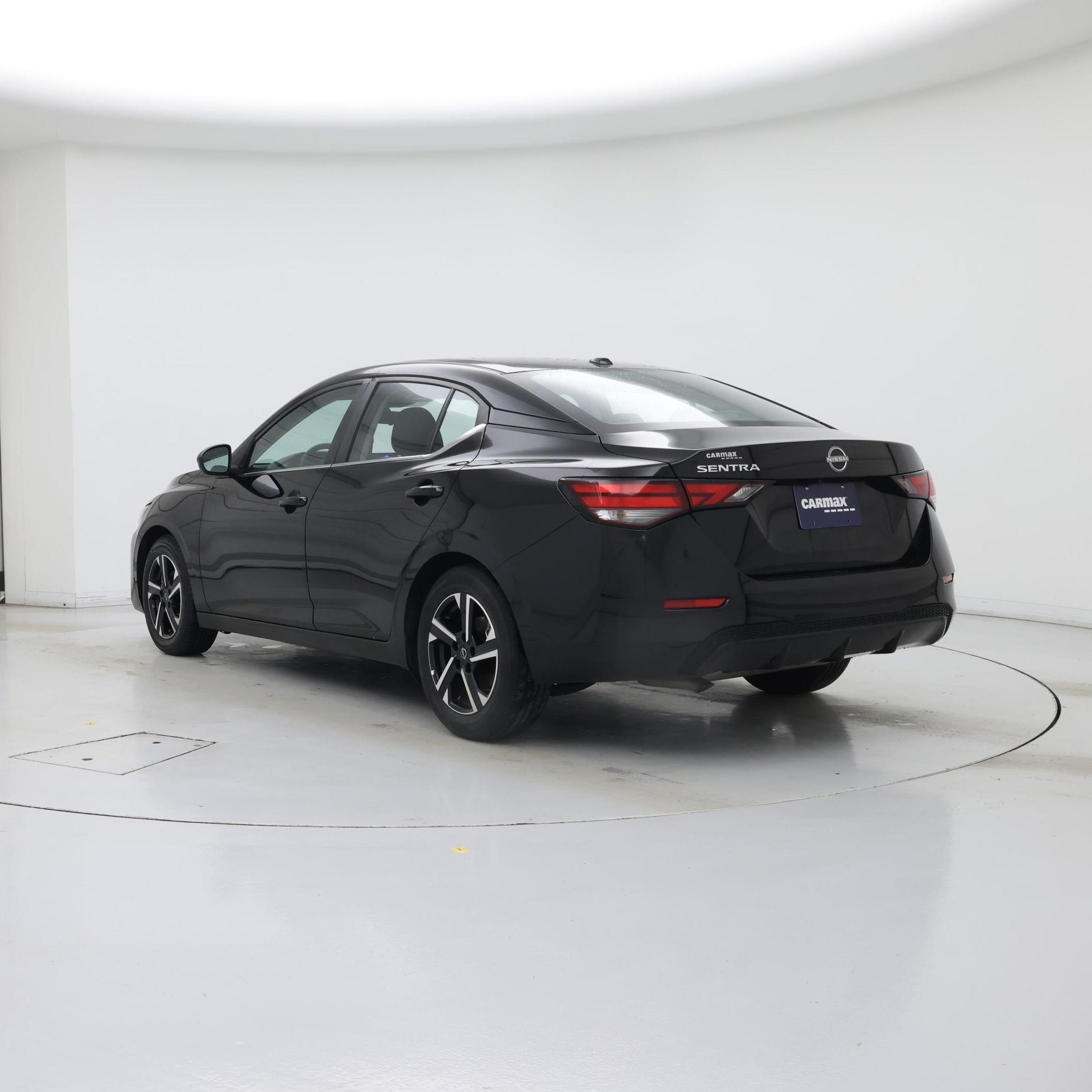 Thumbnail: 2025 Nissan Sentra - 2