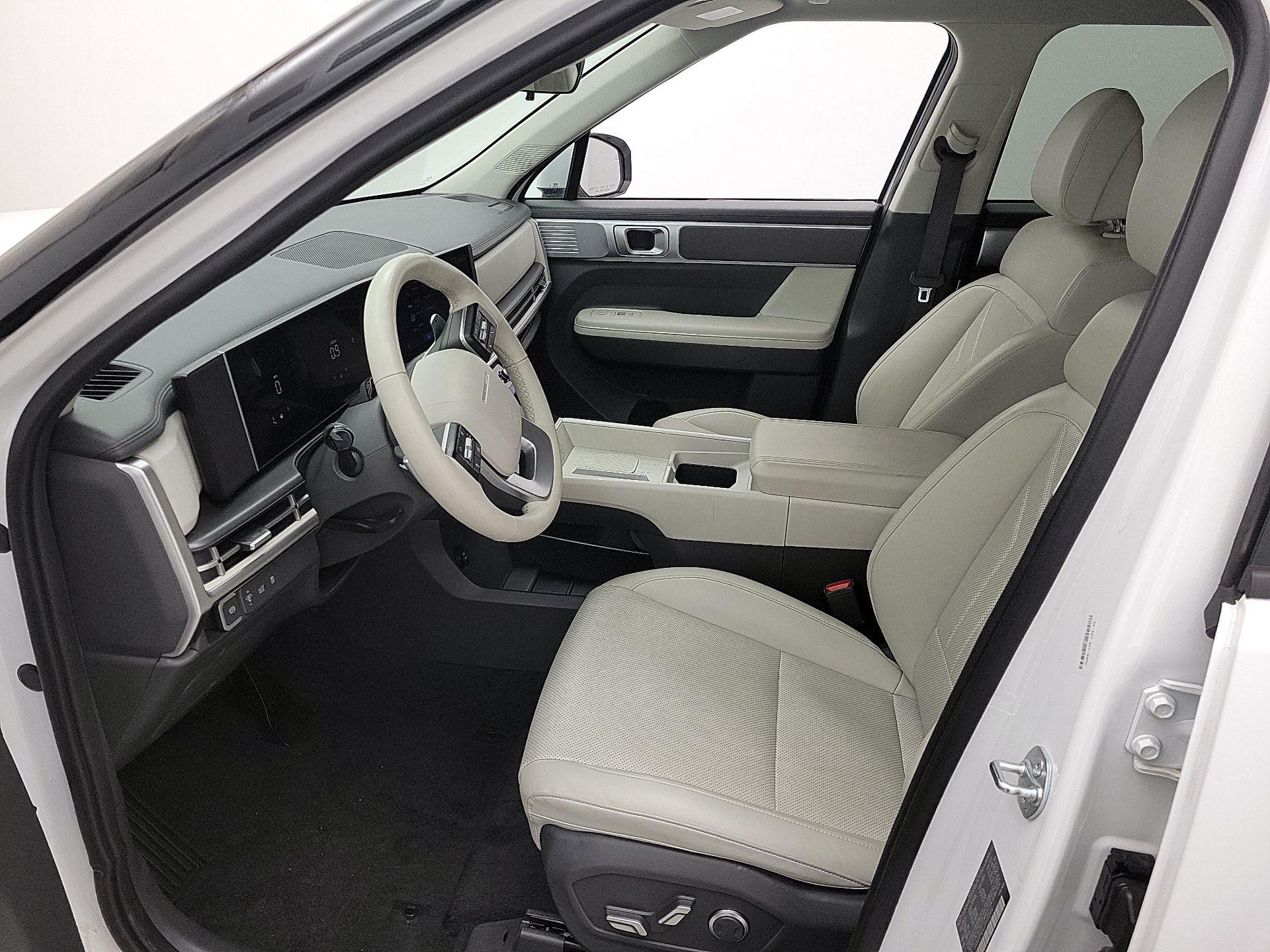 Thumbnail: 2025 Hyundai Santa Fe - 11