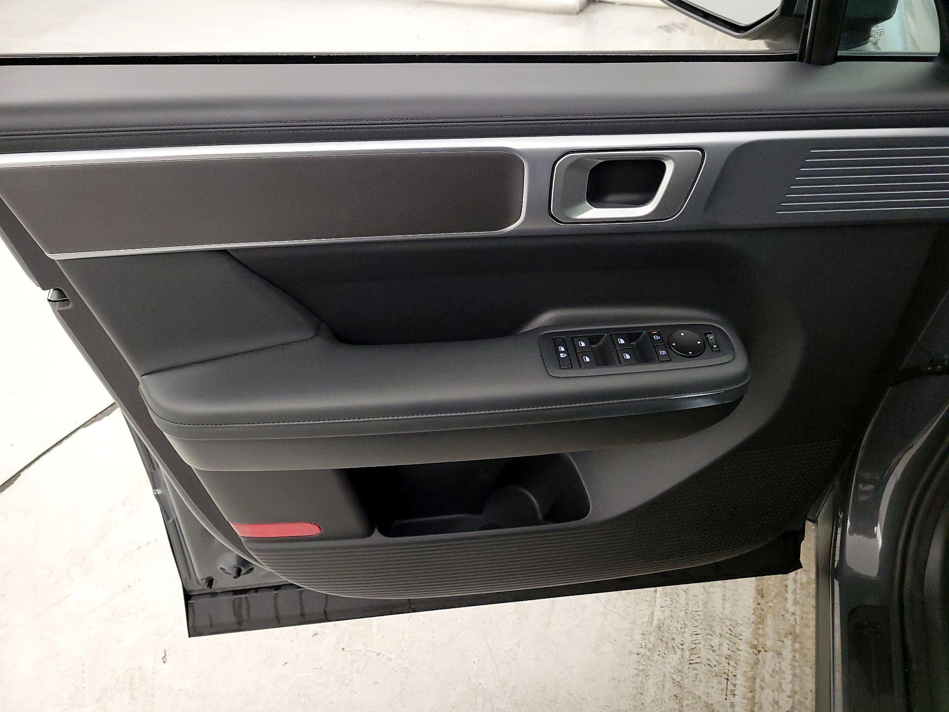 Thumbnail: 2025 Hyundai Santa Fe - 12