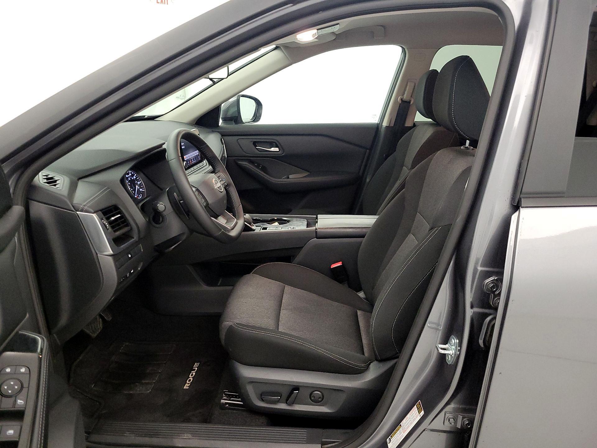 Thumbnail: 2025 Nissan Rogue - 11