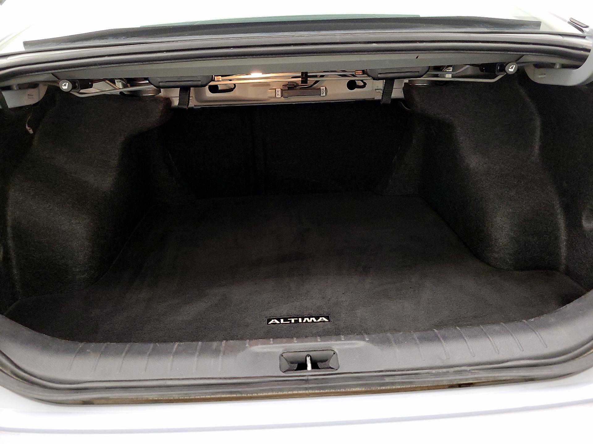 Thumbnail: 2025 Nissan Altima - 20