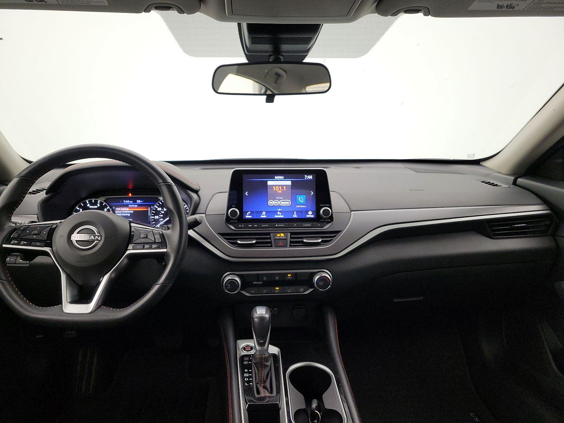 Thumbnail: 2025 Nissan Altima - 9