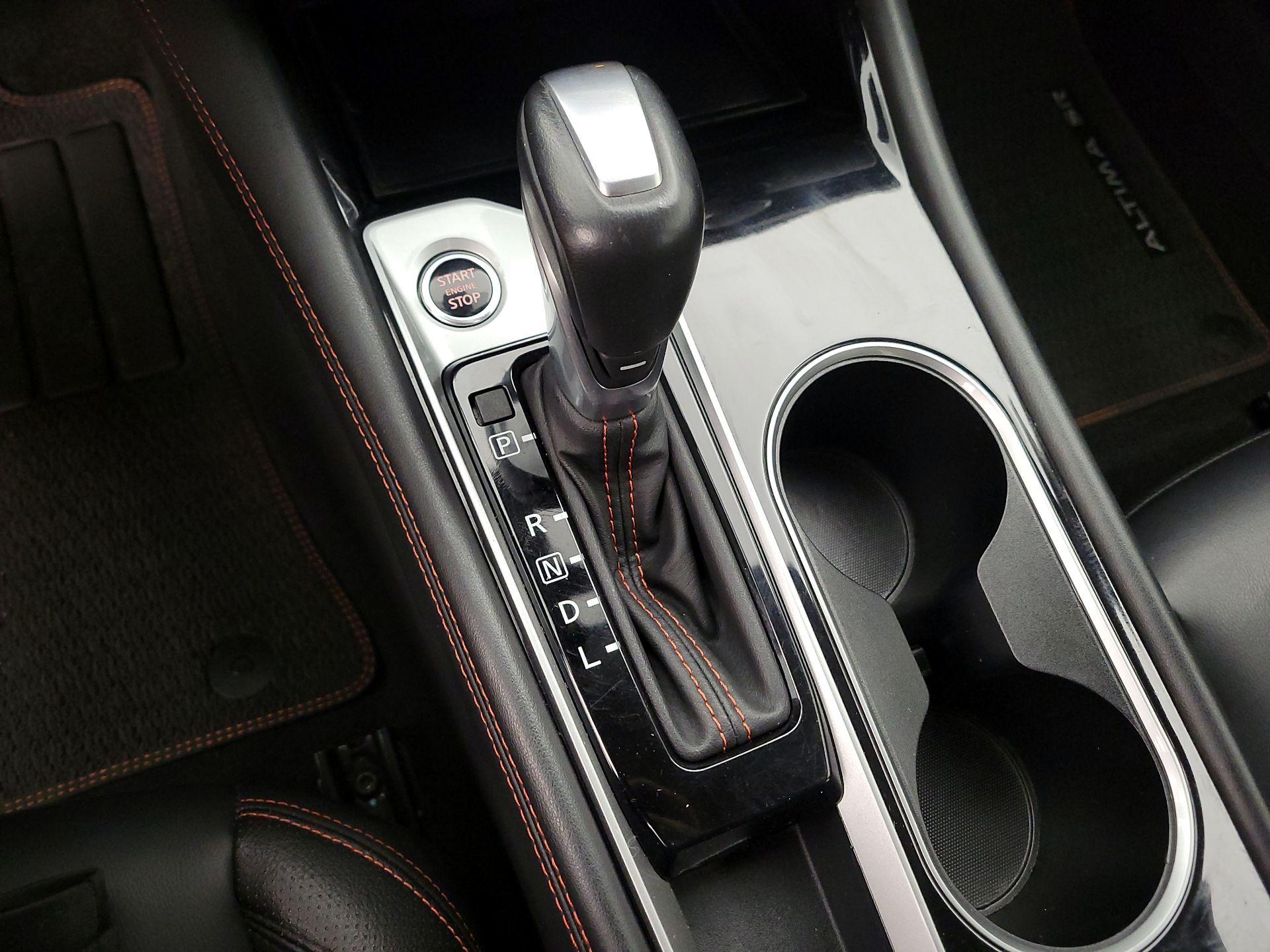 Thumbnail: 2025 Nissan Altima - 17