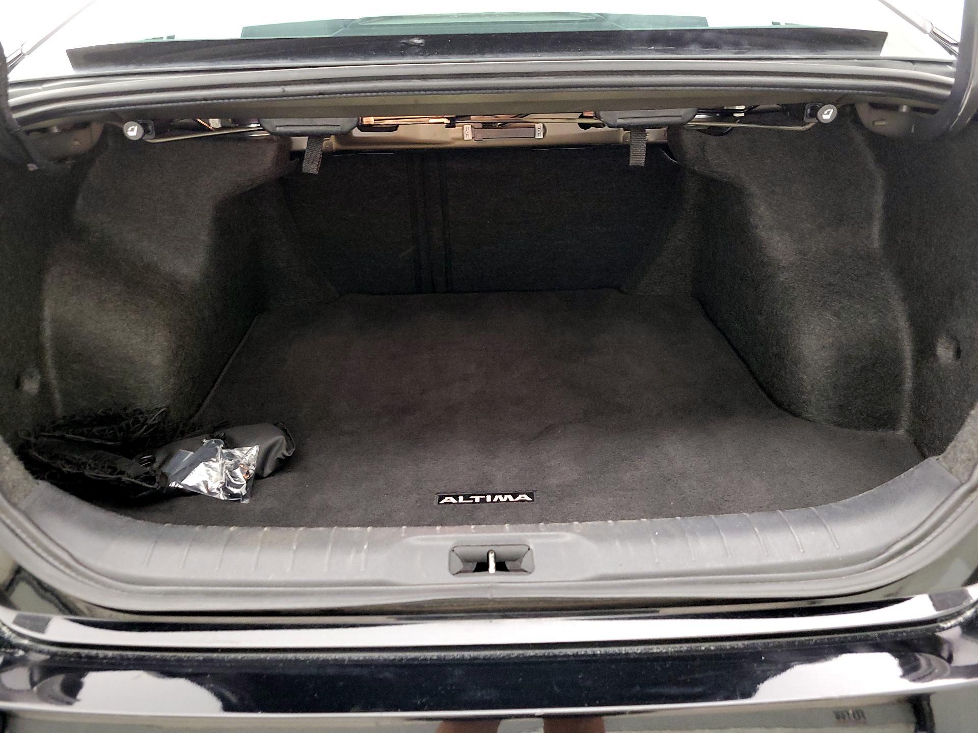 Thumbnail: 2025 Nissan Altima - 20