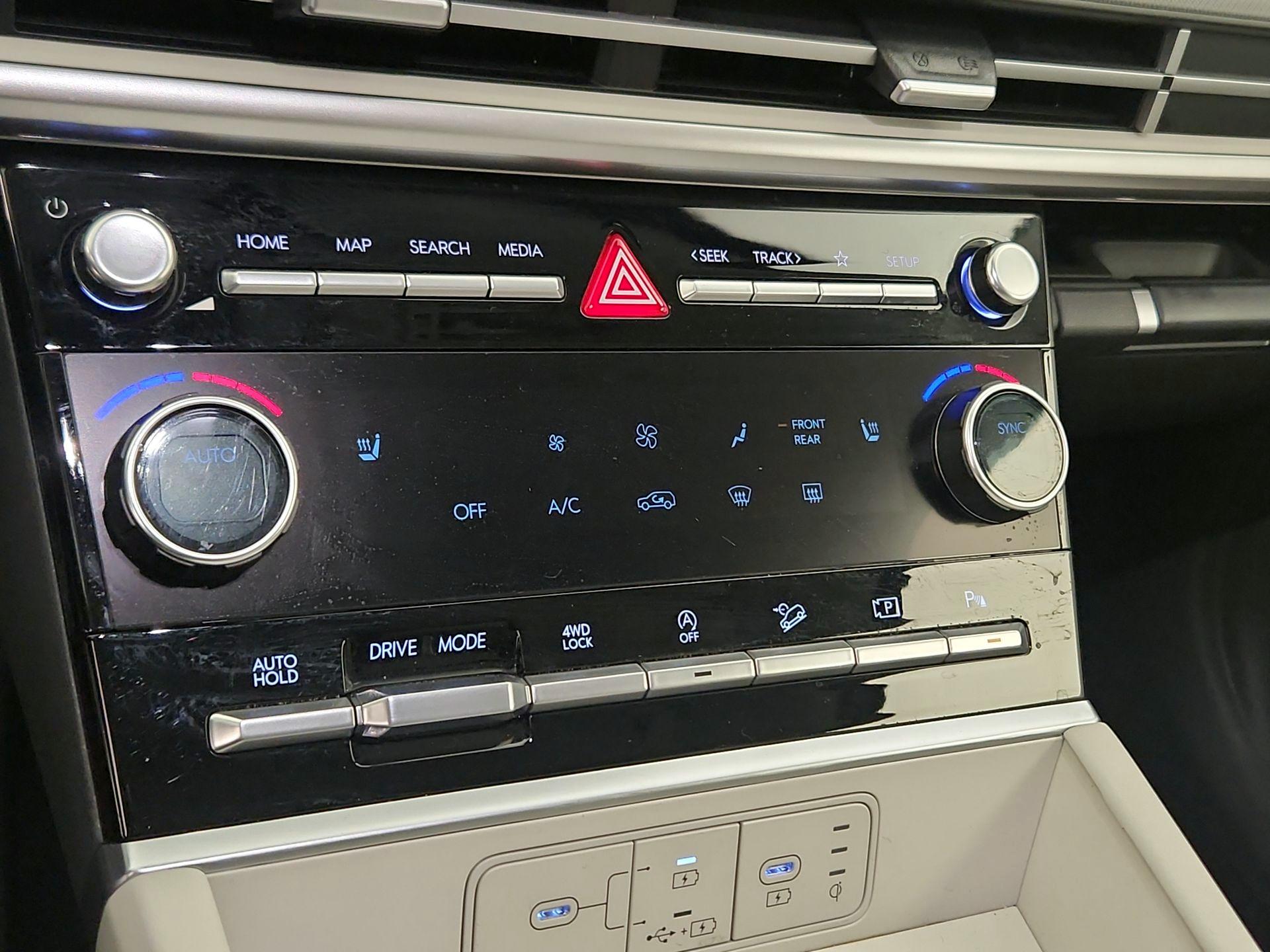 Thumbnail: 2025 Hyundai Santa Fe - 16