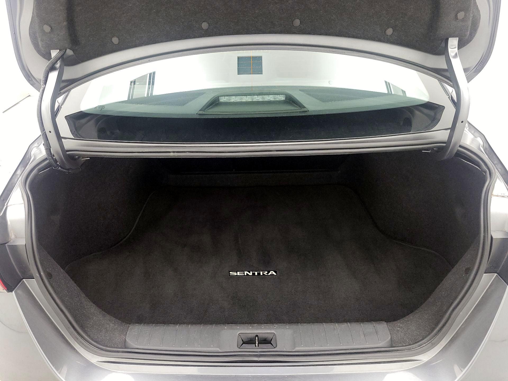 Thumbnail: 2025 Nissan Sentra - 18