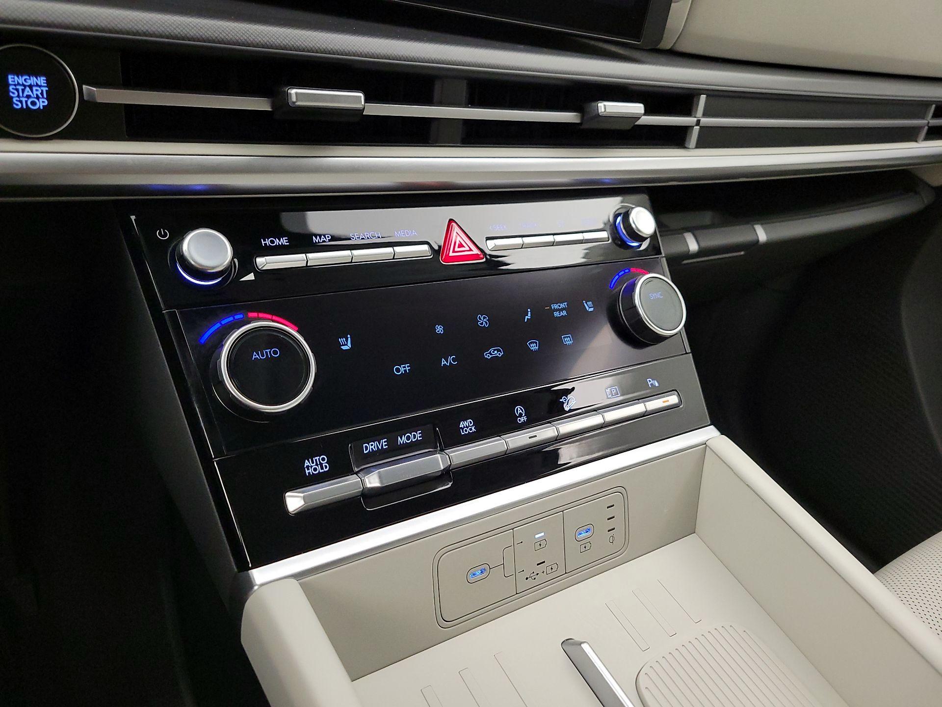 Thumbnail: 2025 Hyundai Santa Fe - 16