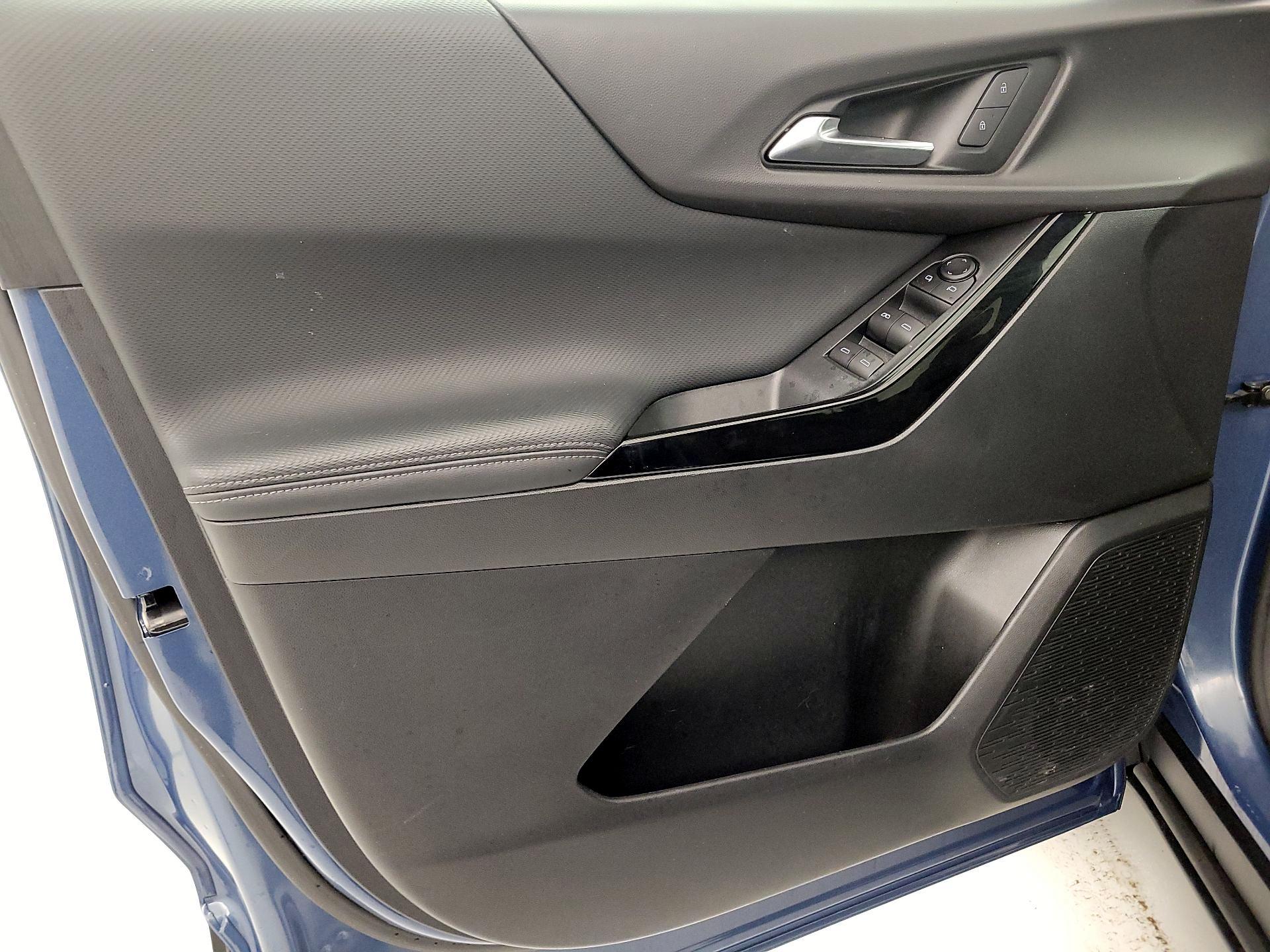 Thumbnail: 2025 Chevrolet Equinox - 12