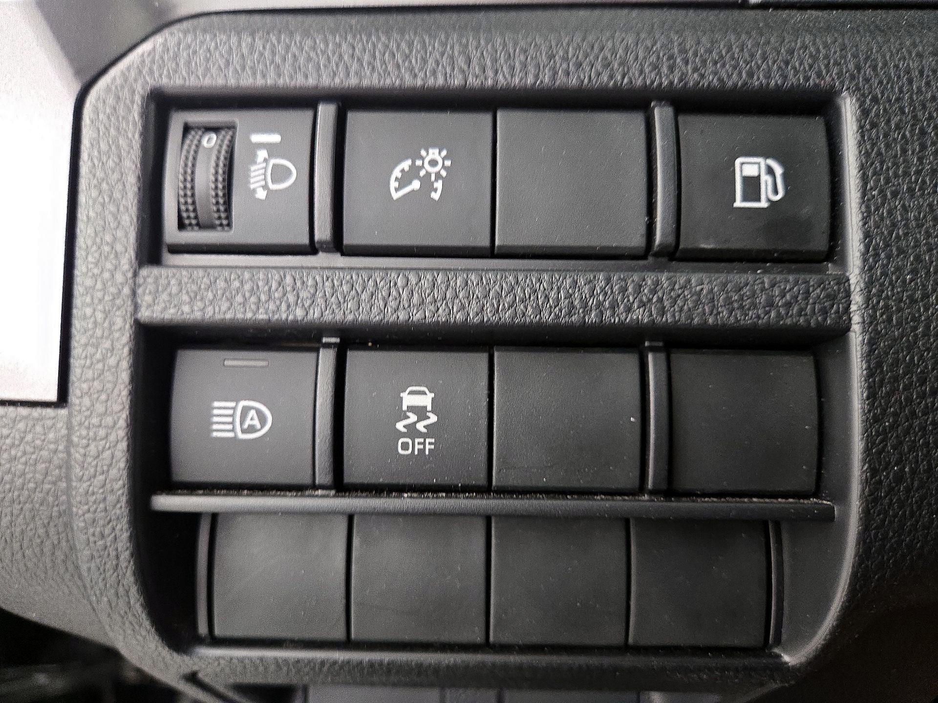 Thumbnail: 2025 Toyota 4Runner - 13