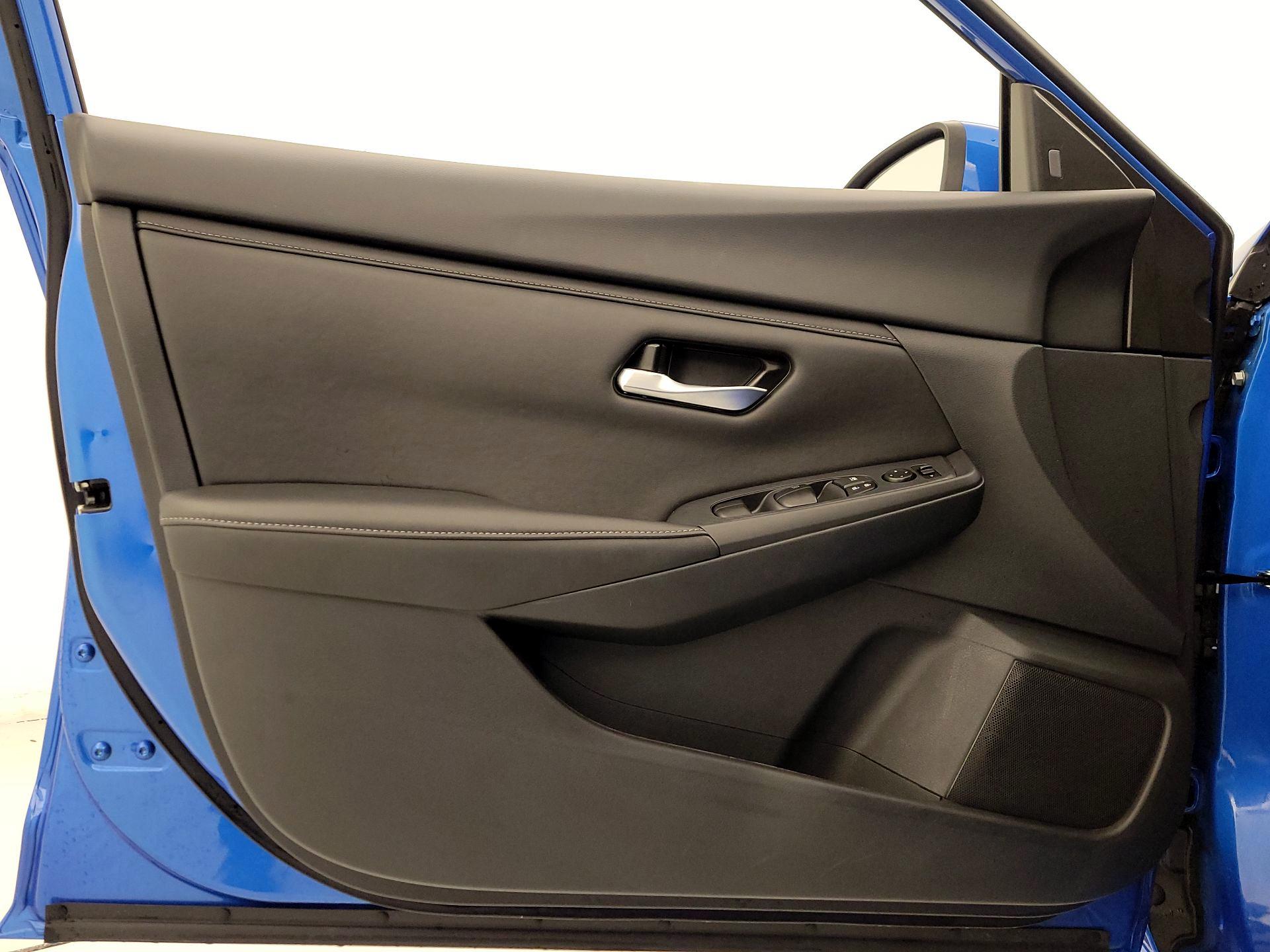 Thumbnail: 2025 Nissan Sentra - 12