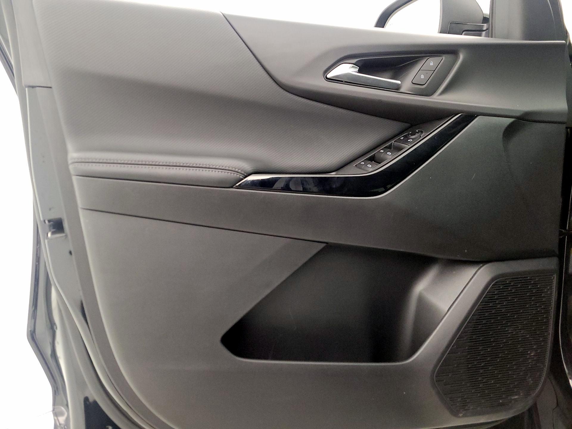 Thumbnail: 2025 Chevrolet Equinox - 12