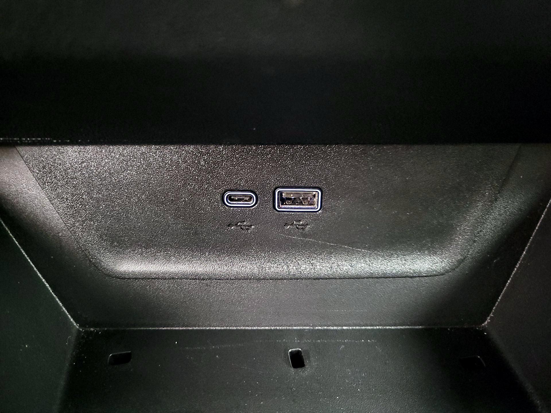 Thumbnail: 2025 Chevrolet Equinox - 19