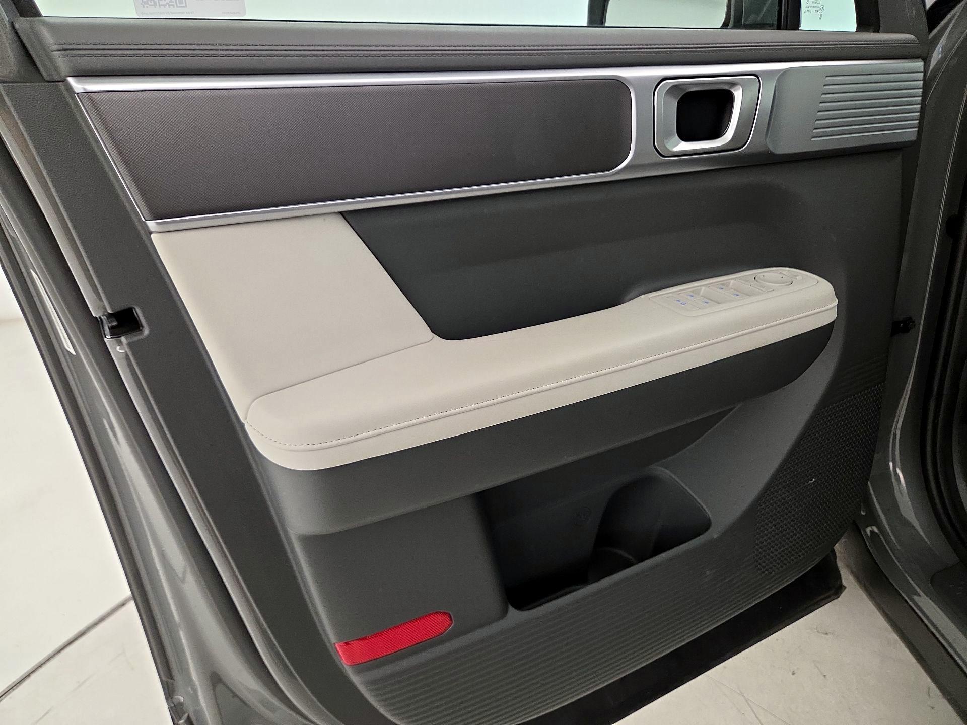 Thumbnail: 2025 Hyundai Santa Fe - 12