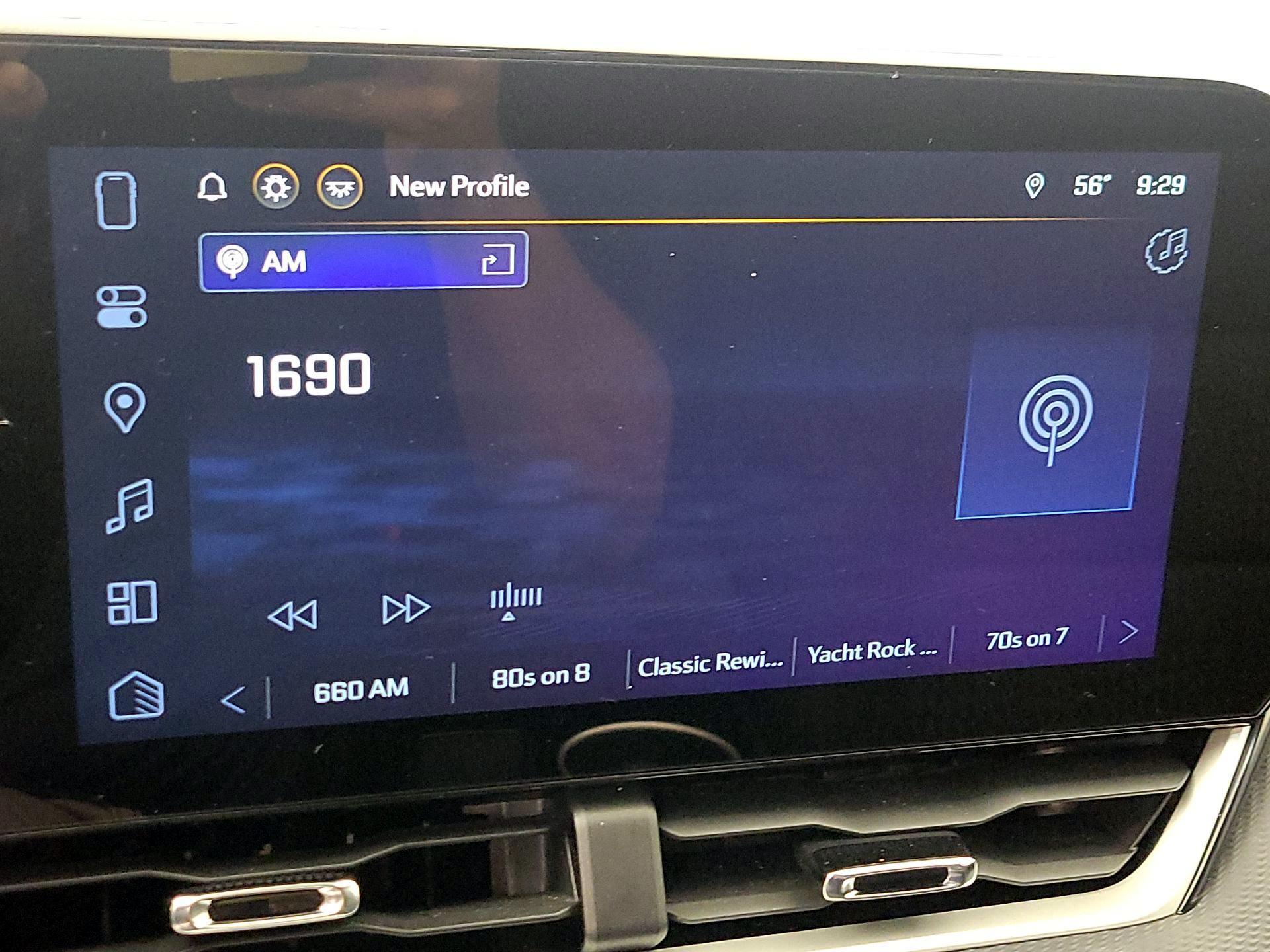 Thumbnail: 2025 Chevrolet Equinox - 16