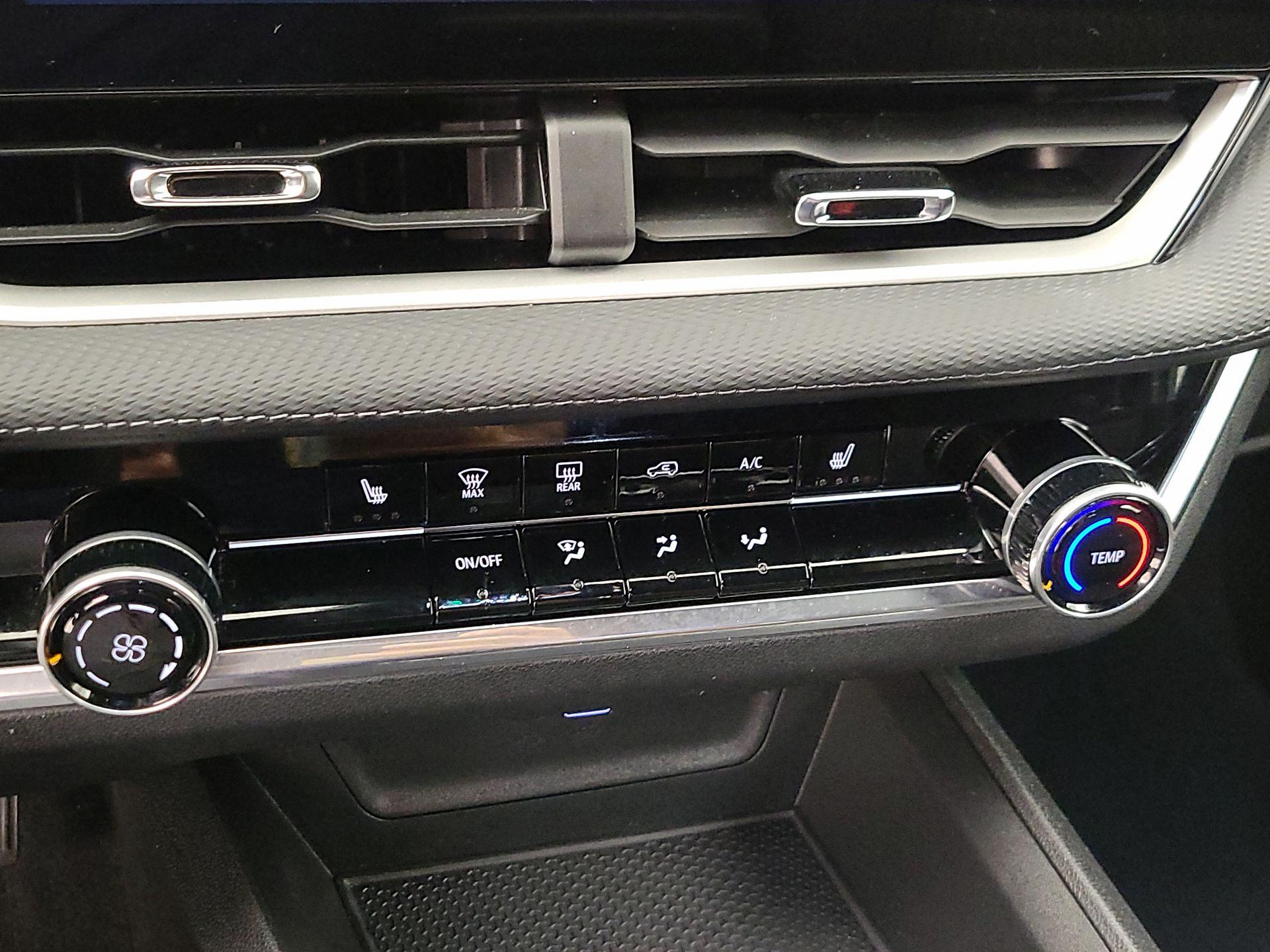 Thumbnail: 2025 Chevrolet Equinox - 17