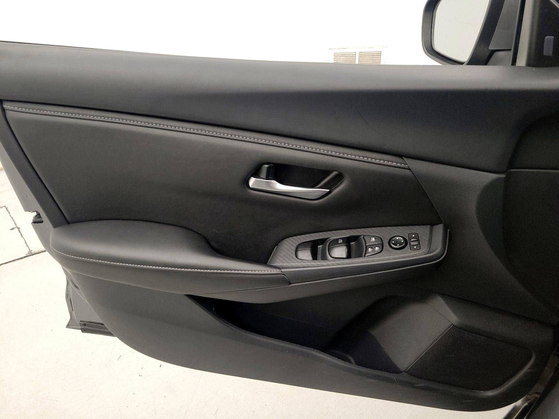 Thumbnail: 2025 Nissan Sentra - 12